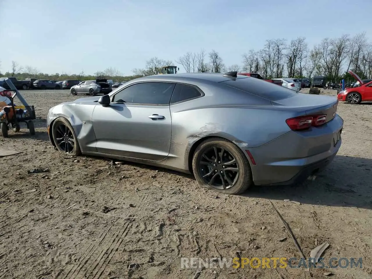 2 fotografías del automóvil dañado 1G1FB1RX3N0100457 CHEVROLET CAMARO 2022
