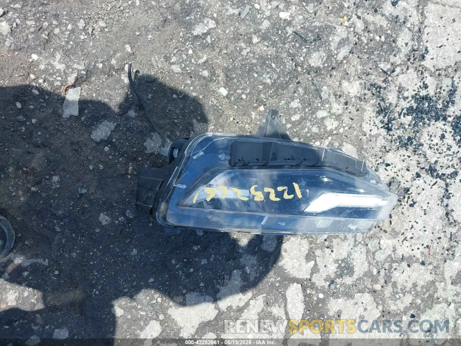 12 fotografías del automóvil dañado 1G1FB1RX3N0101236 CHEVROLET CAMARO 2022