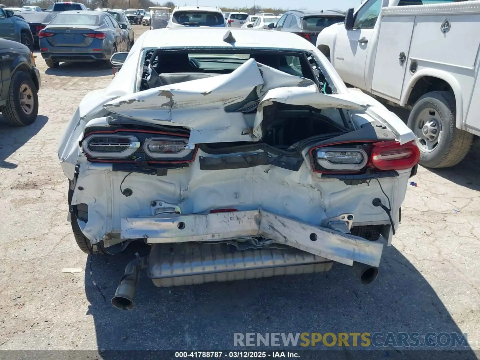6 fotografías del automóvil dañado 1G1FB1RX4N0109913 CHEVROLET CAMARO 2022