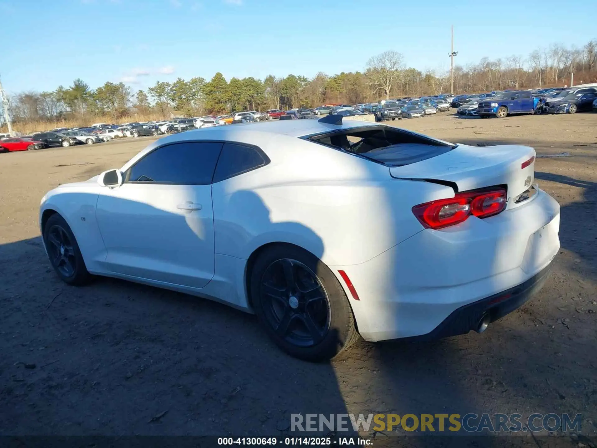3 fotografías del automóvil dañado 1G1FB1RX7N0109923 CHEVROLET CAMARO 2022