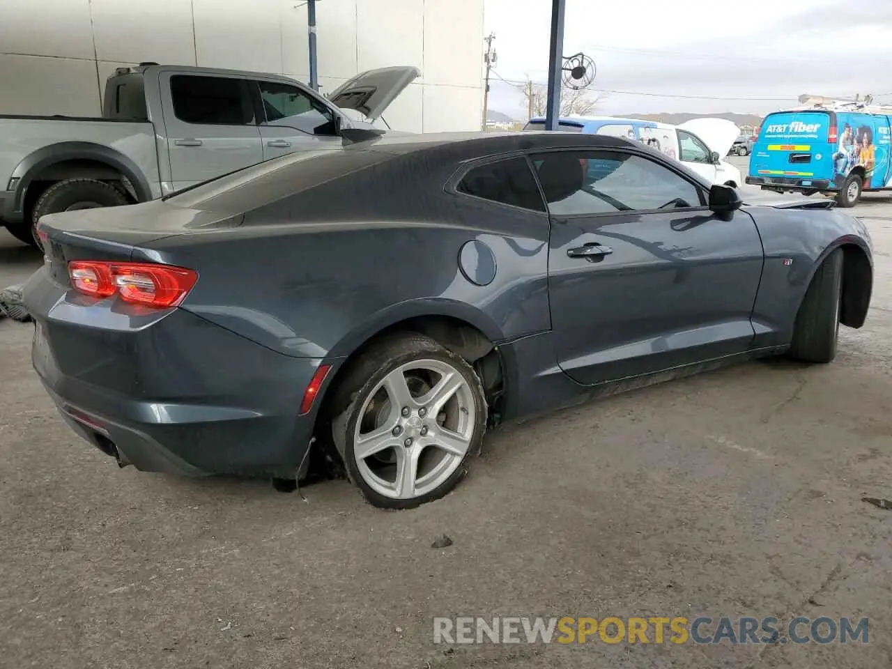 3 fotografías del automóvil dañado 1G1FB1RX7N0121554 CHEVROLET CAMARO 2022