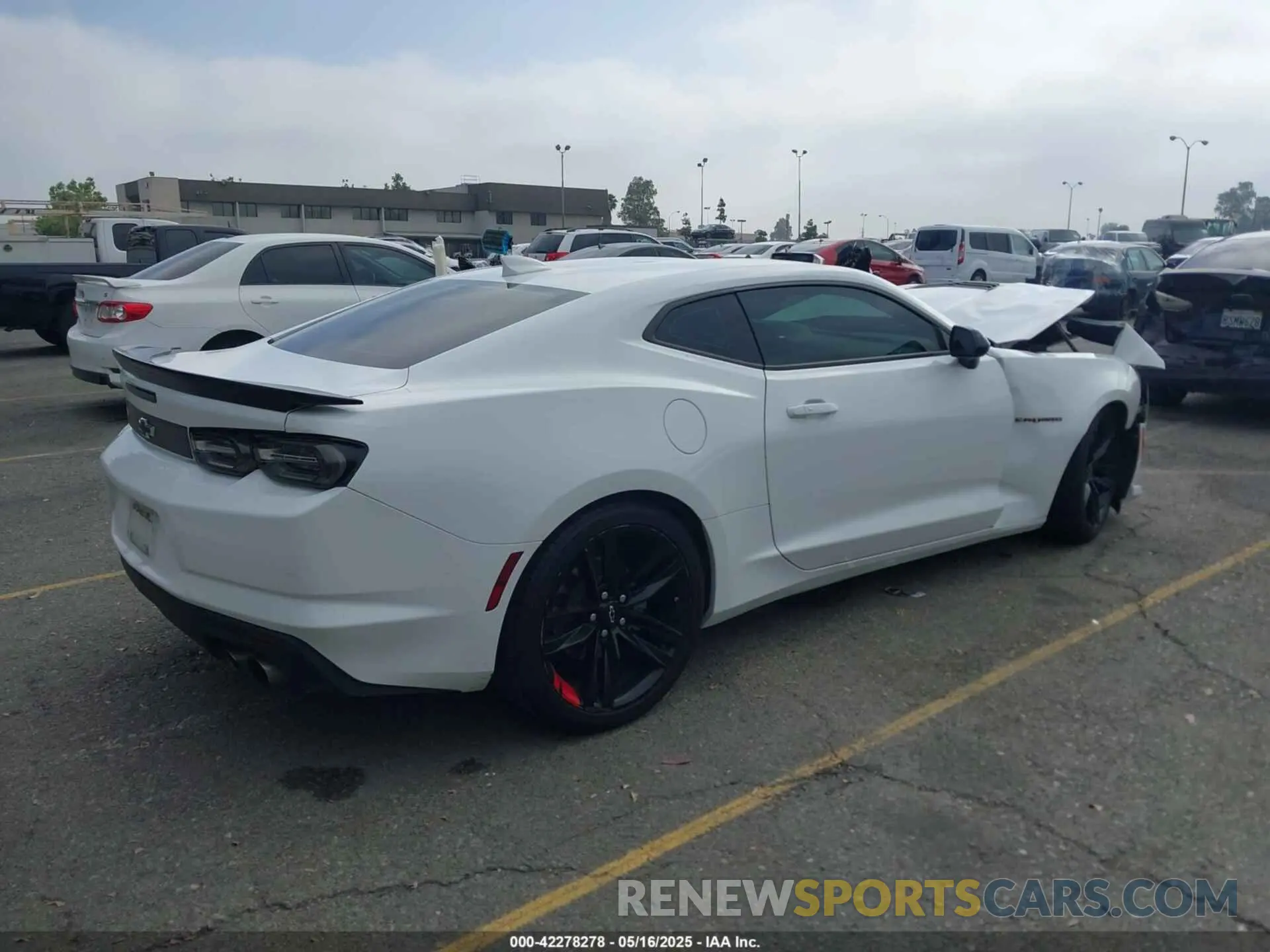 4 fotografías del automóvil dañado 1G1FF1R75N0132802 CHEVROLET CAMARO 2022