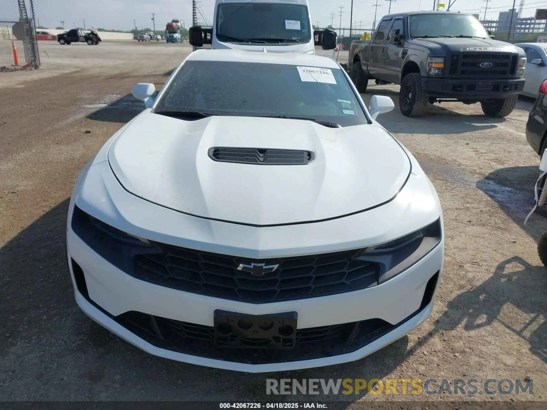 12 fotografías del automóvil dañado 1G1FF1R7XN0105319 CHEVROLET CAMARO 2022