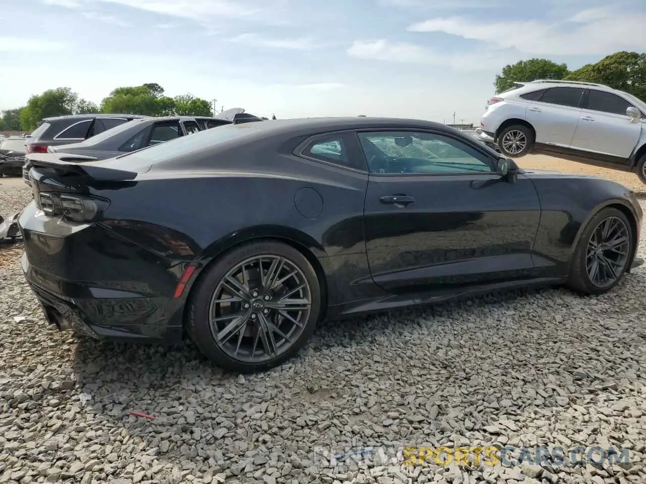 3 fotografías del automóvil dañado 1G1FJ1R61N0106977 CHEVROLET CAMARO 2022