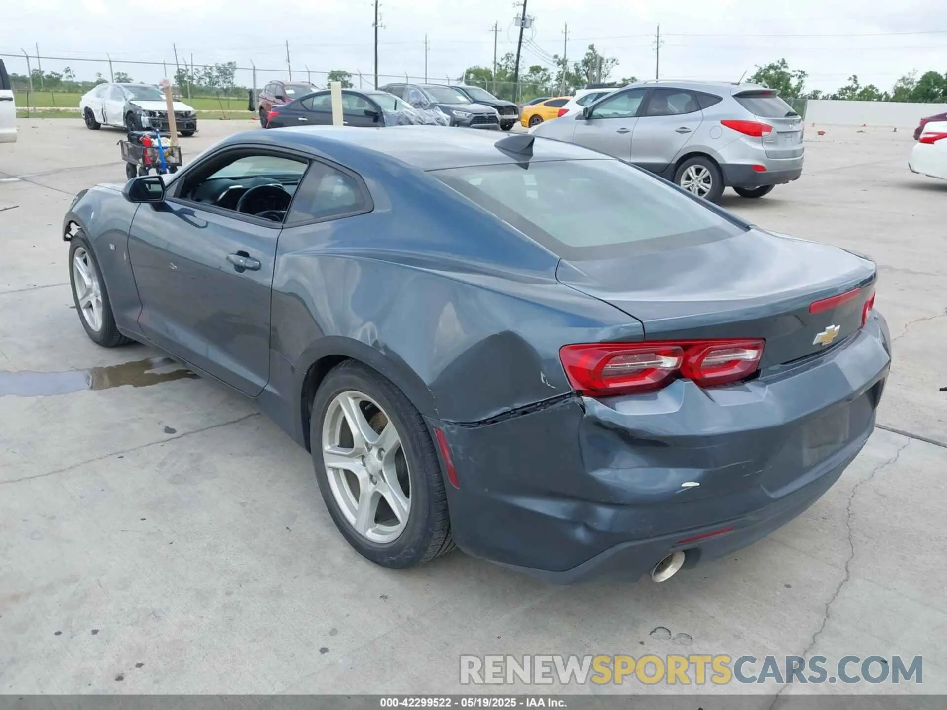 3 fotografías del automóvil dañado 1G1FB1RS5P0127988 CHEVROLET CAMARO 2023