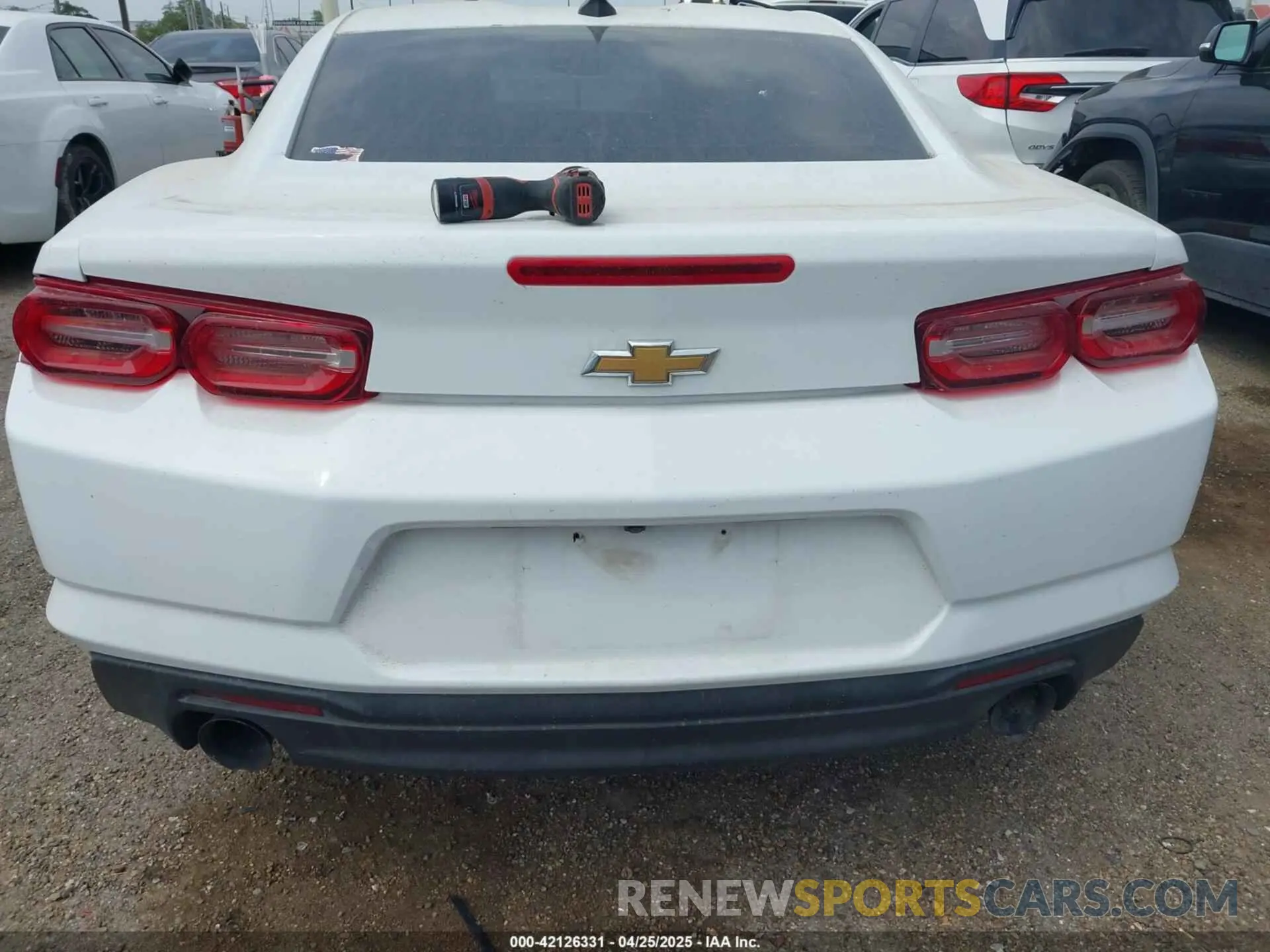 16 fotografías del automóvil dañado 1G1FB1RX5P0160761 CHEVROLET CAMARO 2023