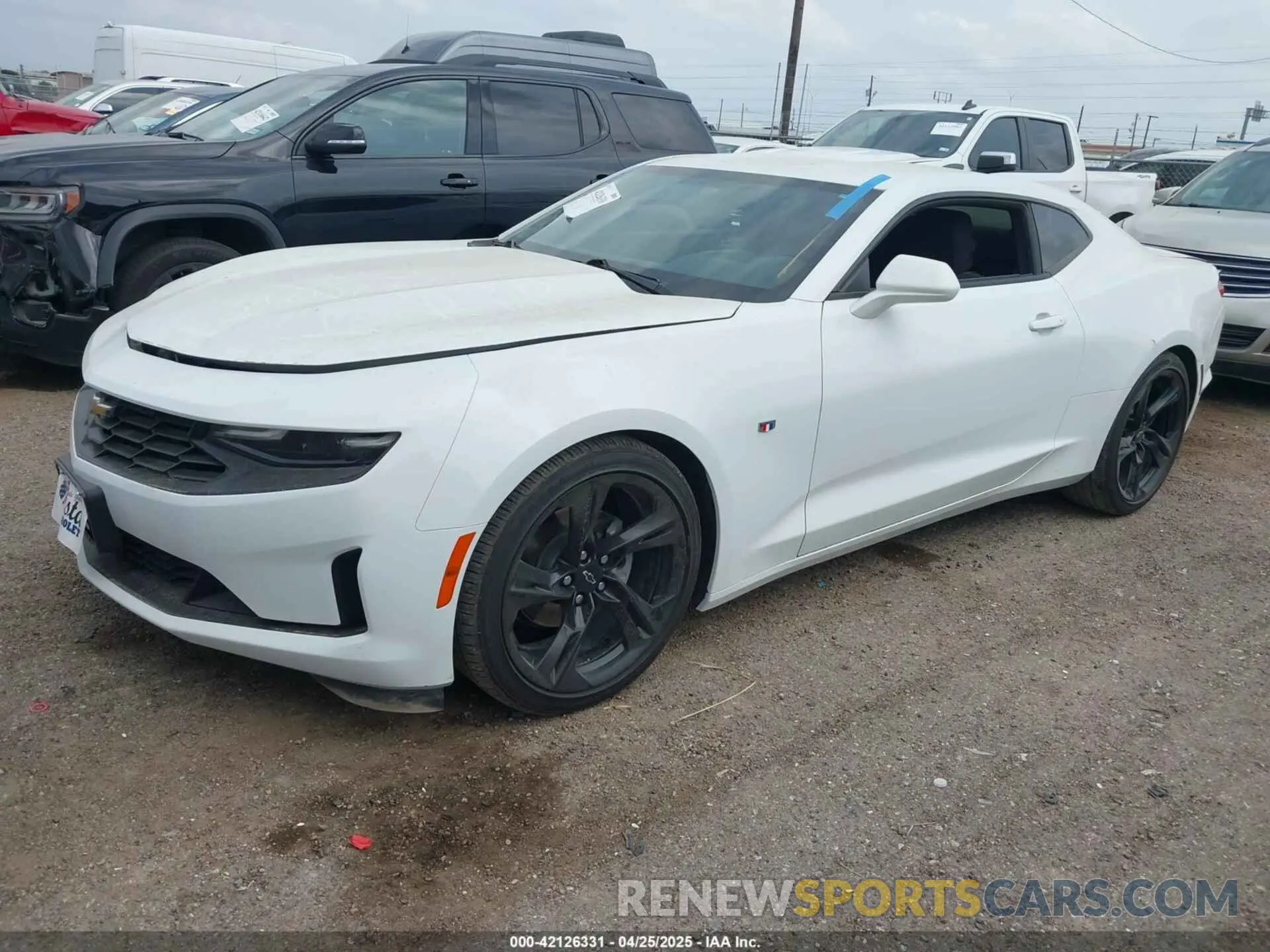 2 fotografías del automóvil dañado 1G1FB1RX5P0160761 CHEVROLET CAMARO 2023