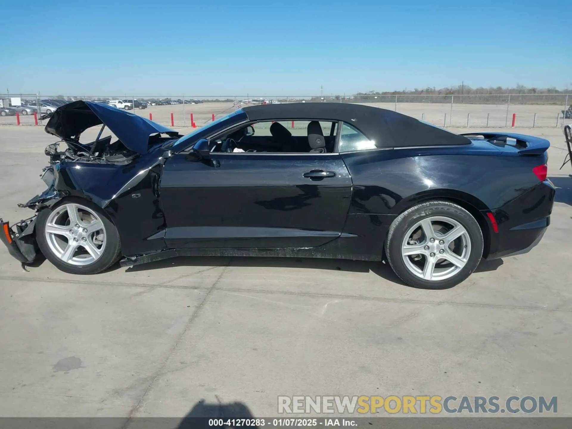 14 fotografías del automóvil dañado 1G1FB3DX0P0155941 CHEVROLET CAMARO 2023