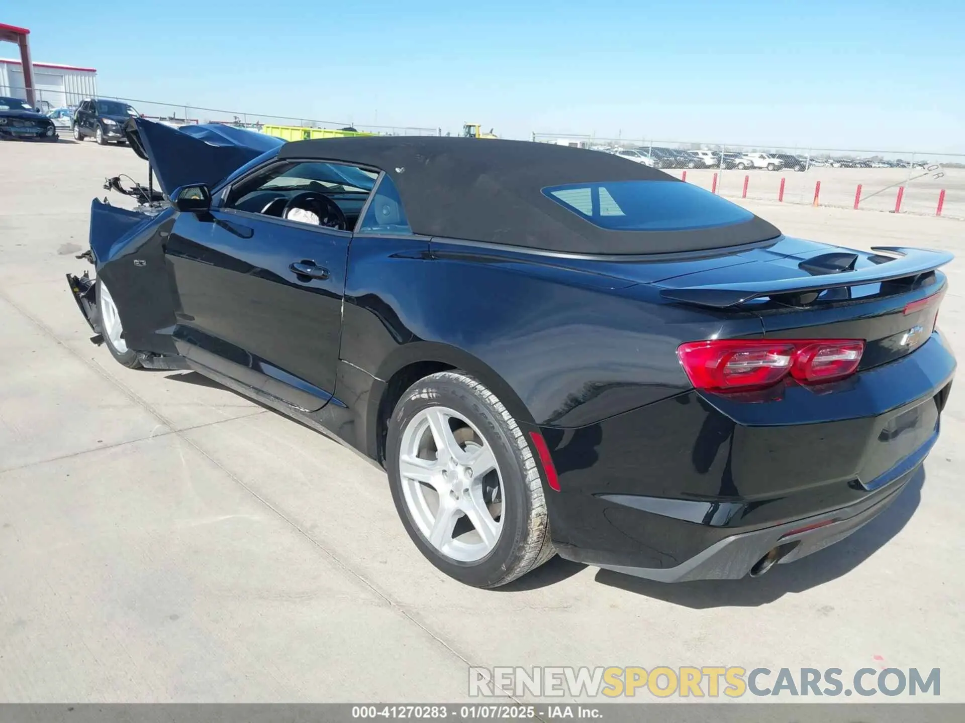 3 fotografías del automóvil dañado 1G1FB3DX0P0155941 CHEVROLET CAMARO 2023