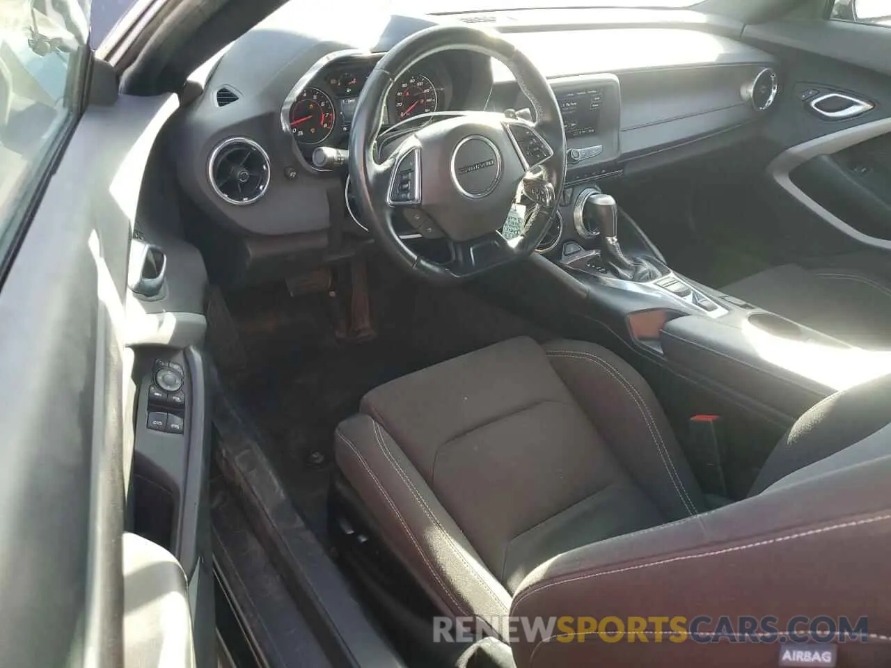 8 fotografías del automóvil dañado 1G1FB3DX1P0144690 CHEVROLET CAMARO 2023