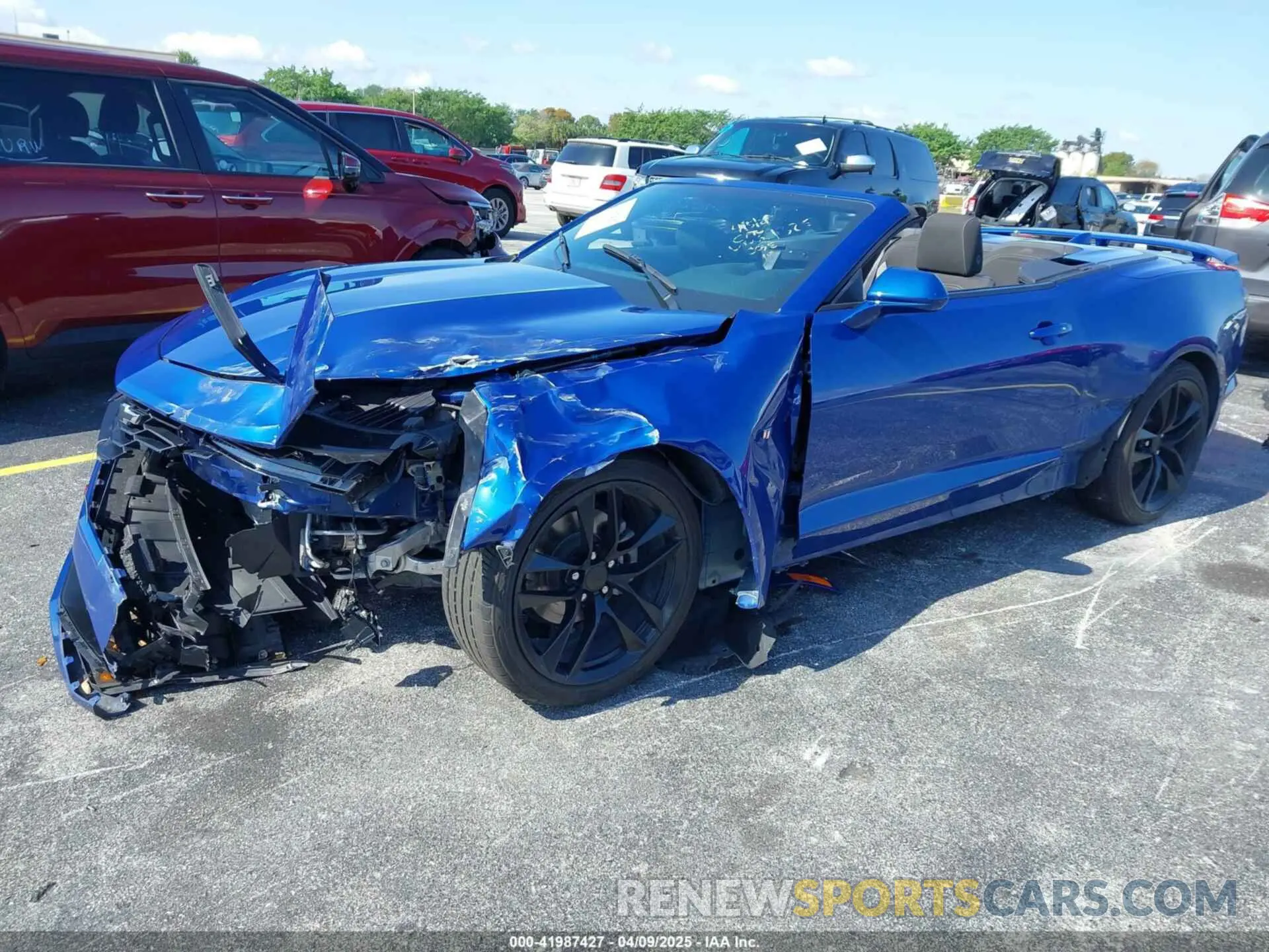 6 fotografías del automóvil dañado 1G1FB3DX2P0151325 CHEVROLET CAMARO 2023