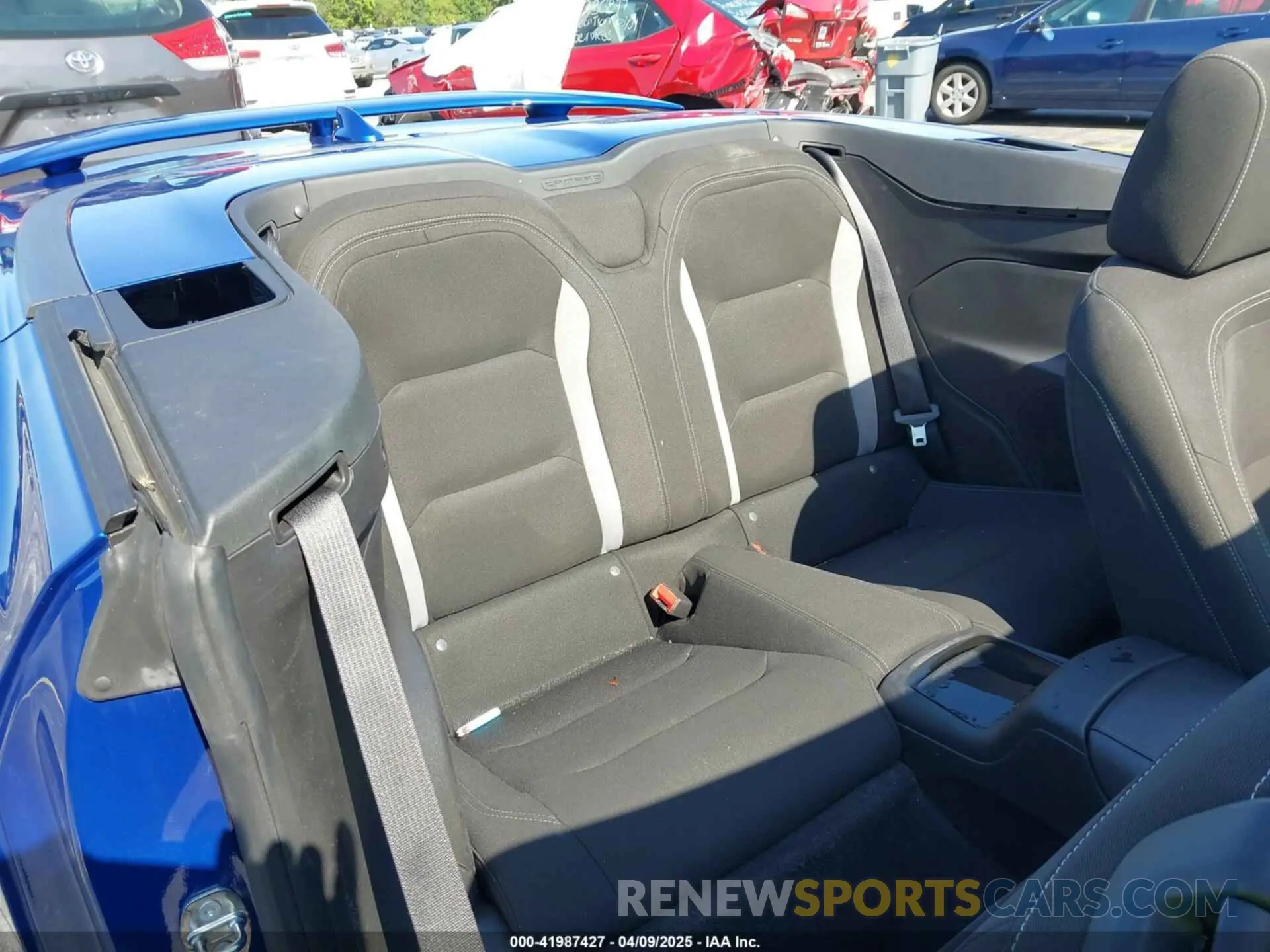 8 fotografías del automóvil dañado 1G1FB3DX2P0151325 CHEVROLET CAMARO 2023