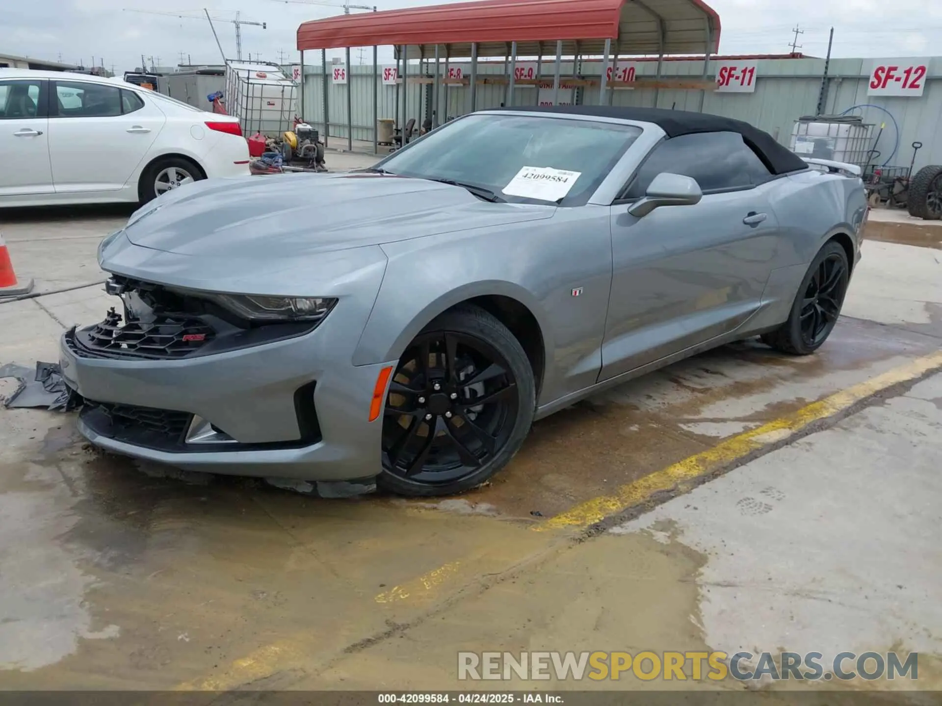 2 fotografías del automóvil dañado 1G1FD3DS5P0145002 CHEVROLET CAMARO 2023