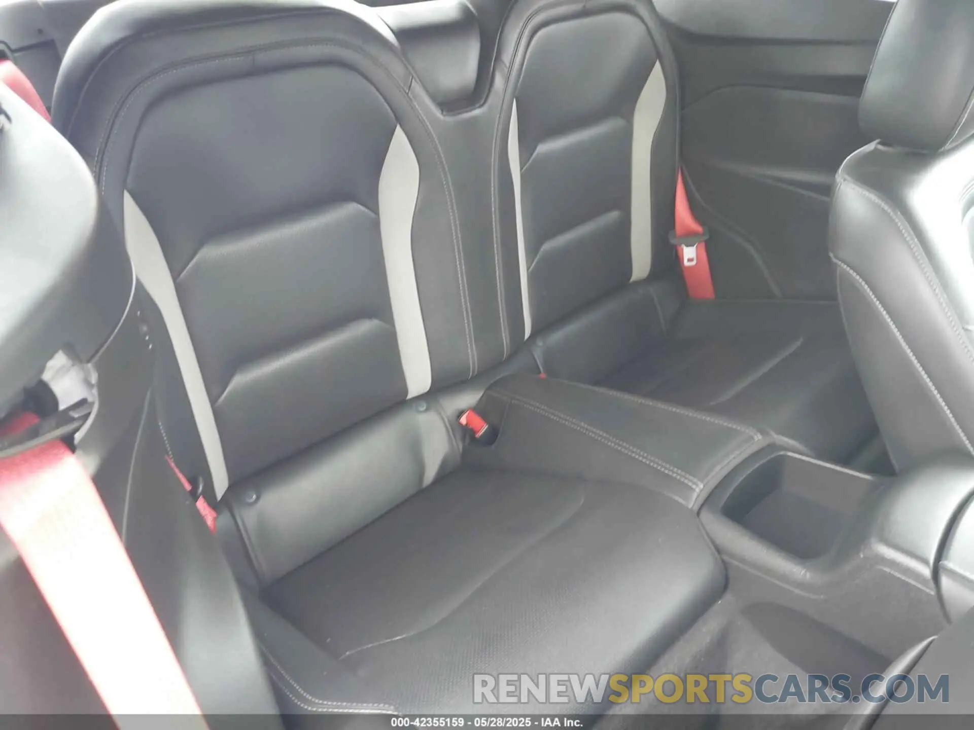 8 fotografías del automóvil dañado 1G1FD3DSXP0111296 CHEVROLET CAMARO 2023