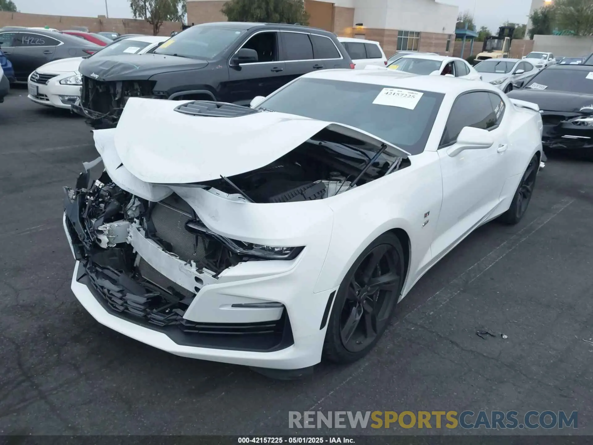 2 fotografías del automóvil dañado 1G1FE1R76P0159531 CHEVROLET CAMARO 2023