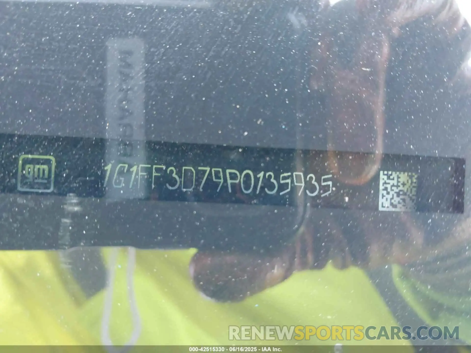 9 fotografías del automóvil dañado 1G1FF3D79P0135935 CHEVROLET CAMARO 2023