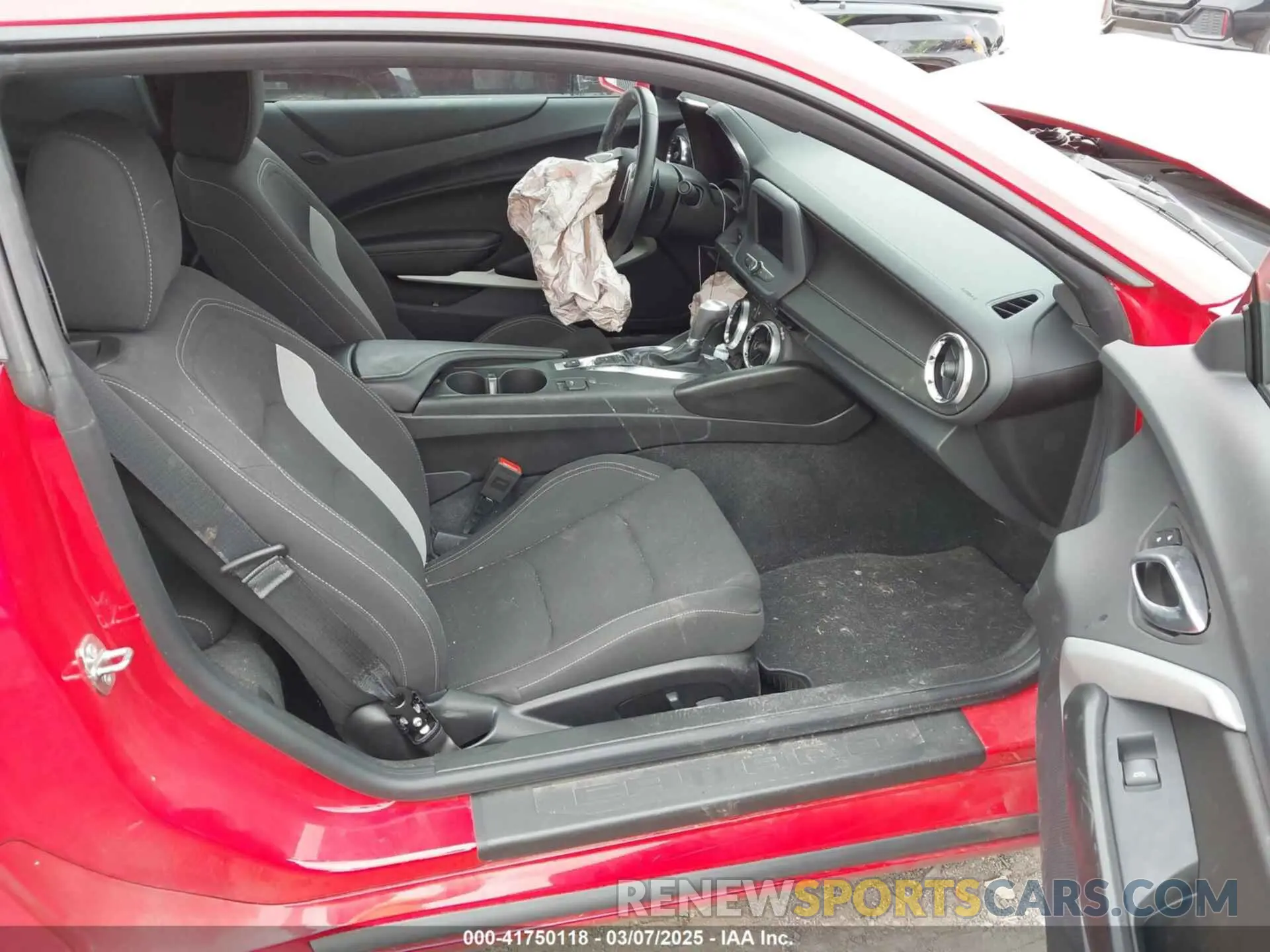 5 fotografías del automóvil dañado 1G1FB1RS5R0111857 CHEVROLET CAMARO 2024