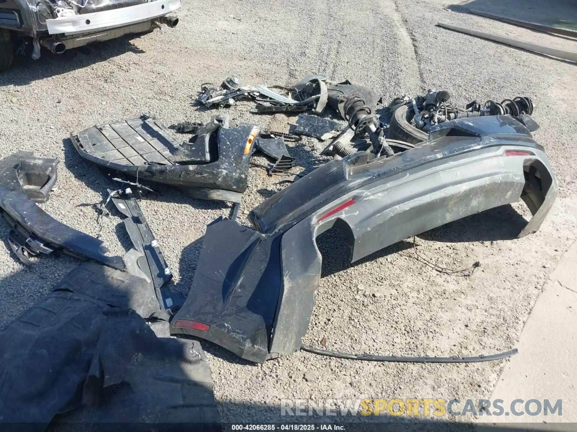 17 fotografías del automóvil dañado 1G1FB1RS6R0105971 CHEVROLET CAMARO 2024