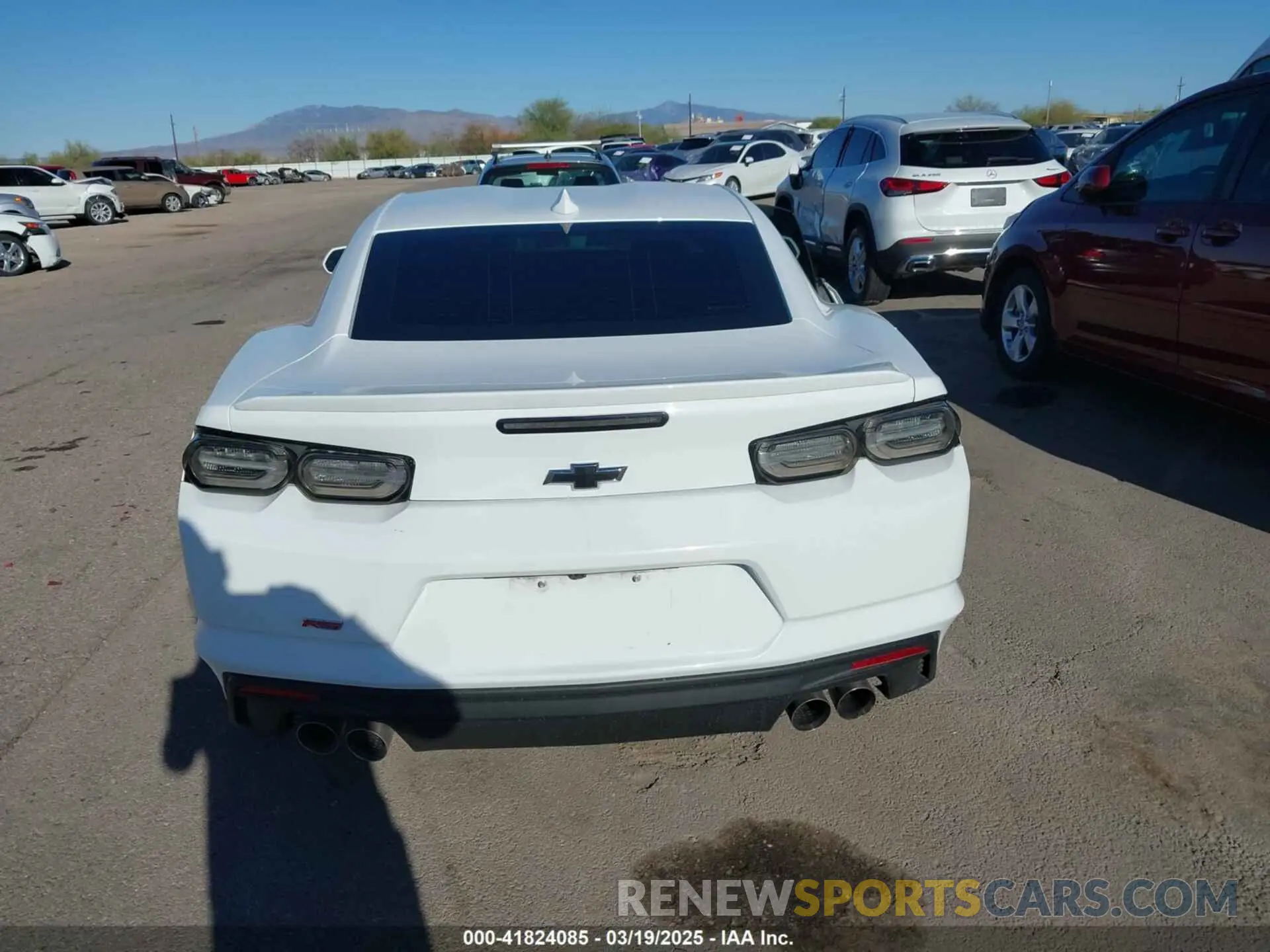16 fotografías del automóvil dañado 1G1FB1RS9R0122411 CHEVROLET CAMARO 2024