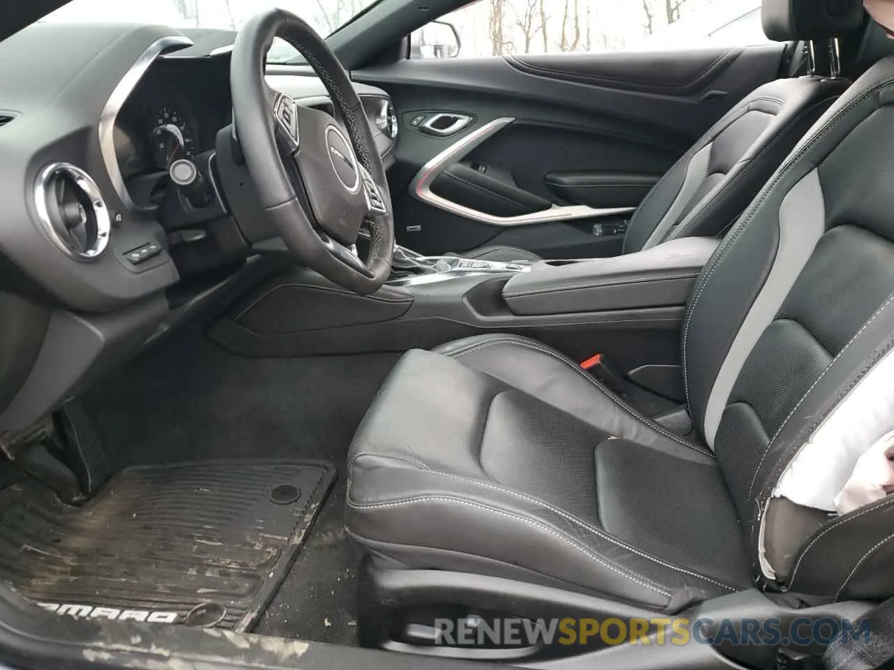 7 fotografías del automóvil dañado 1G1FD1RS2R0120624 CHEVROLET CAMARO 2024