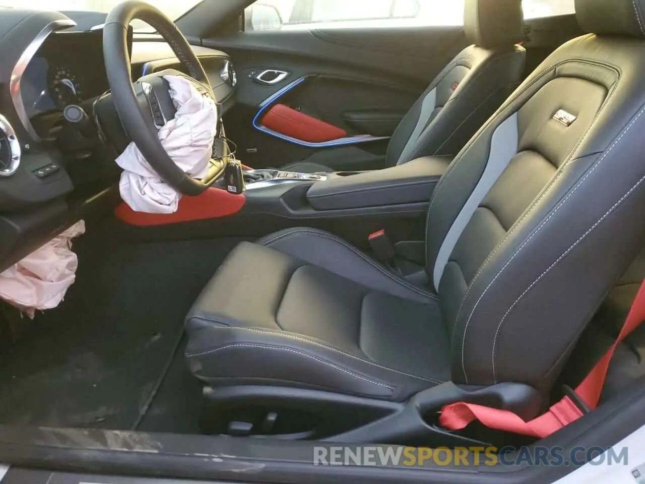 7 fotografías del automóvil dañado 1G1FH3D77R0109430 CHEVROLET CAMARO 2024