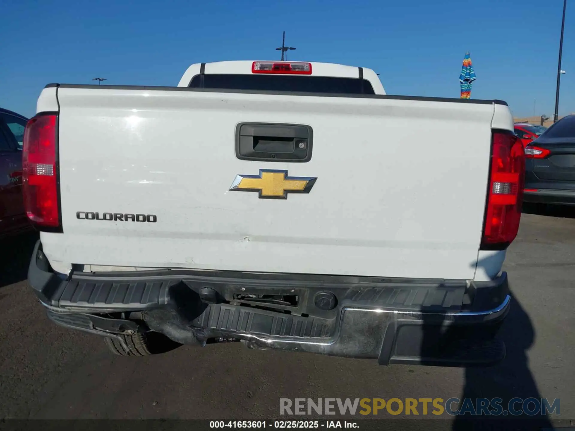 16 fotografías del automóvil dañado 1GCGSBEA1K1115077 CHEVROLET COLORADO 2019
