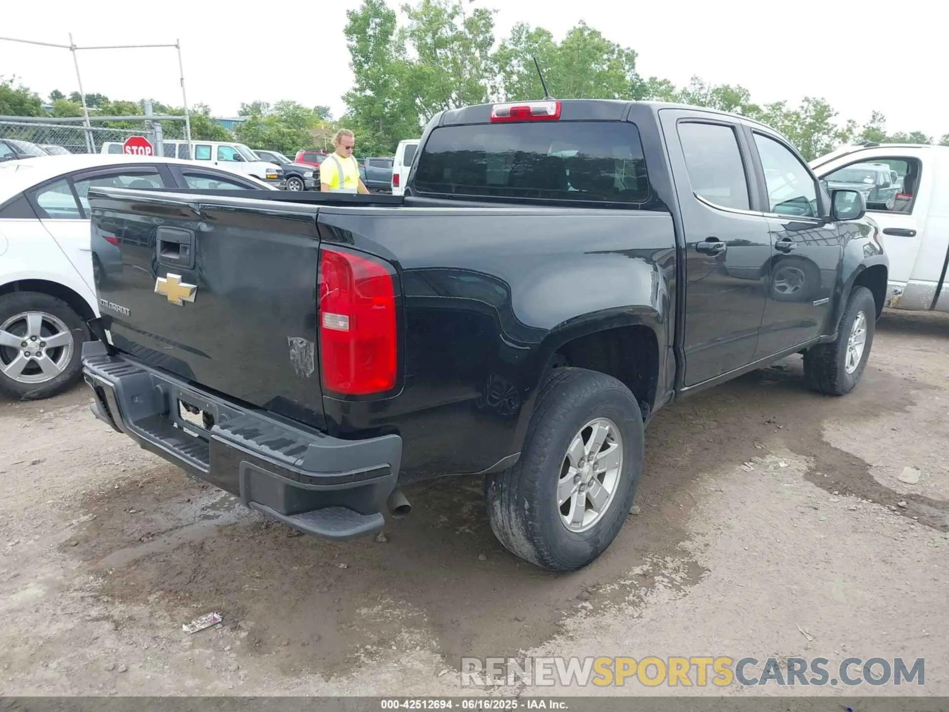 4 fotografías del automóvil dañado 1GCGSBEA3K1132558 CHEVROLET COLORADO 2019