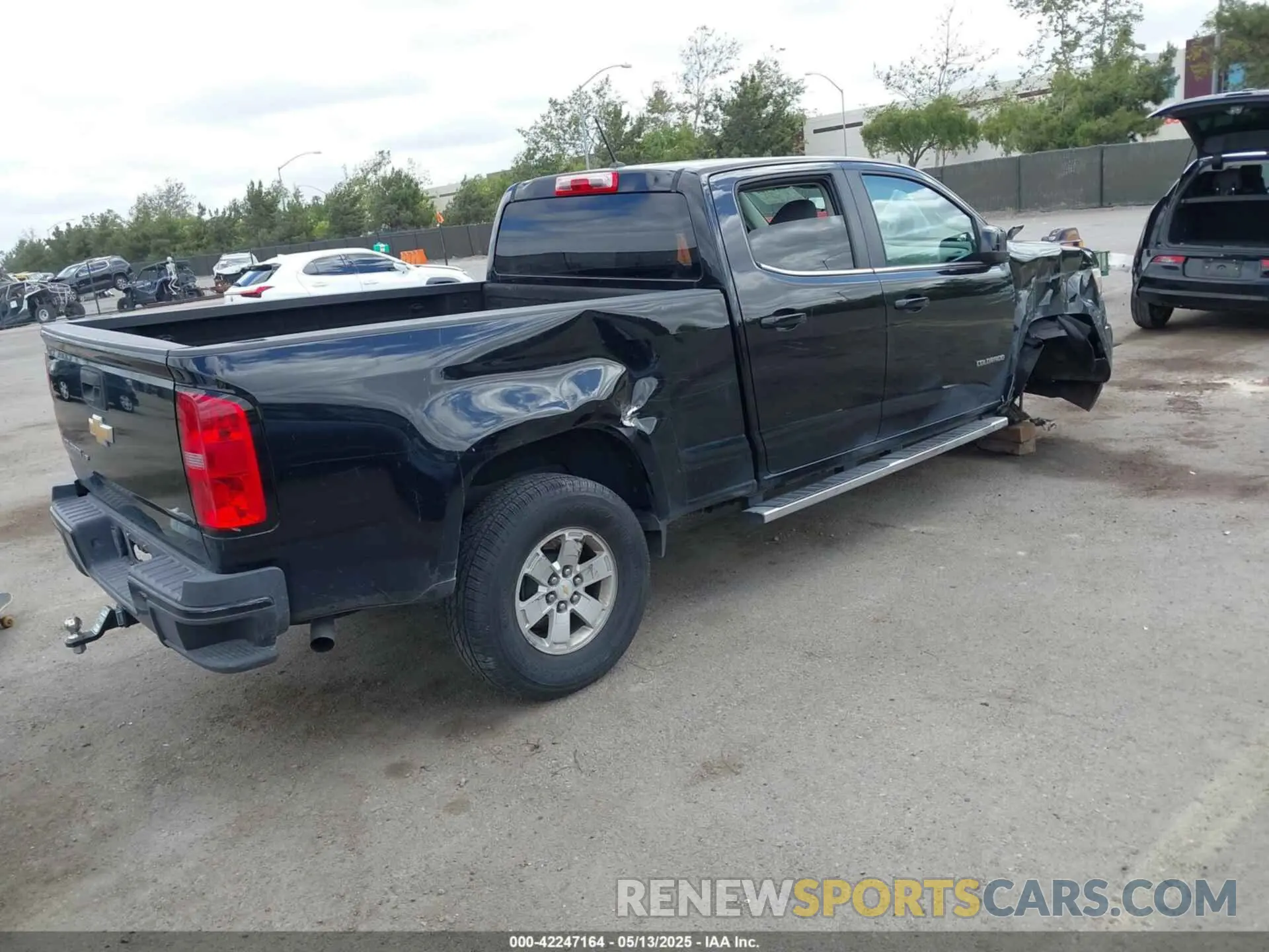 4 fotografías del automóvil dañado 1GCGSBEN6K1146263 CHEVROLET COLORADO 2019