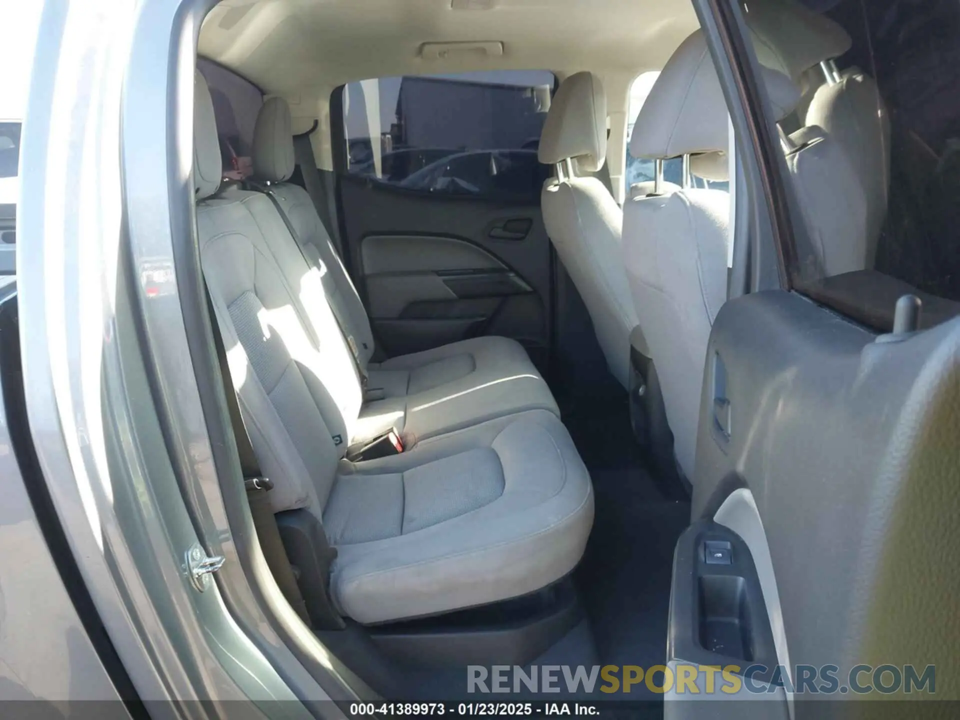 8 fotografías del automóvil dañado 1GCGSBEN9K1204074 CHEVROLET COLORADO 2019