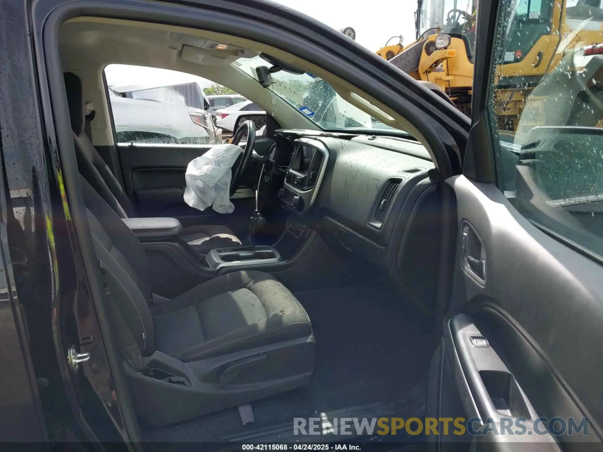 5 fotografías del automóvil dañado 1GCGSCEA9K1337629 CHEVROLET COLORADO 2019