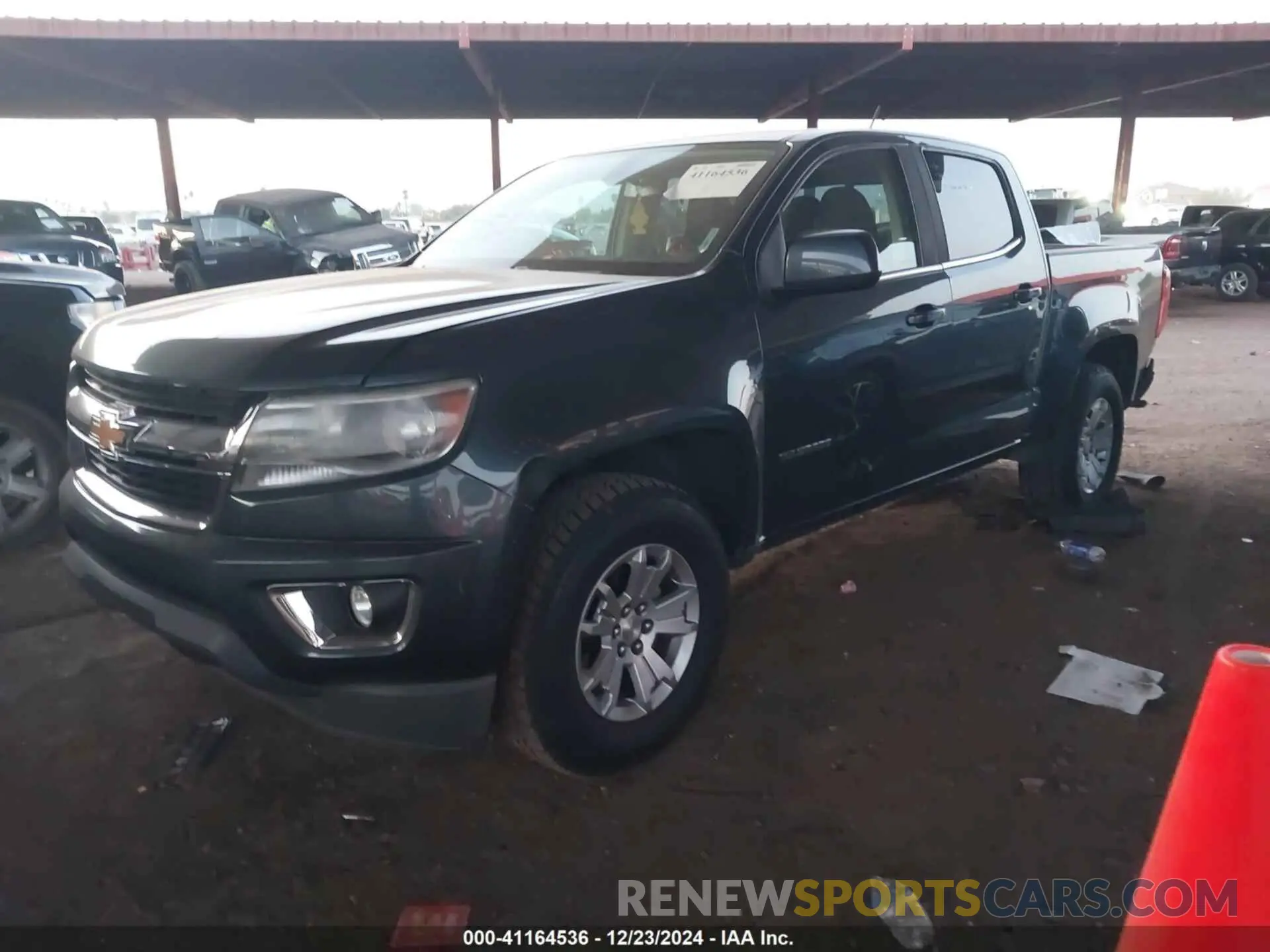 2 fotografías del automóvil dañado 1GCGSCEN1K1331956 CHEVROLET COLORADO 2019