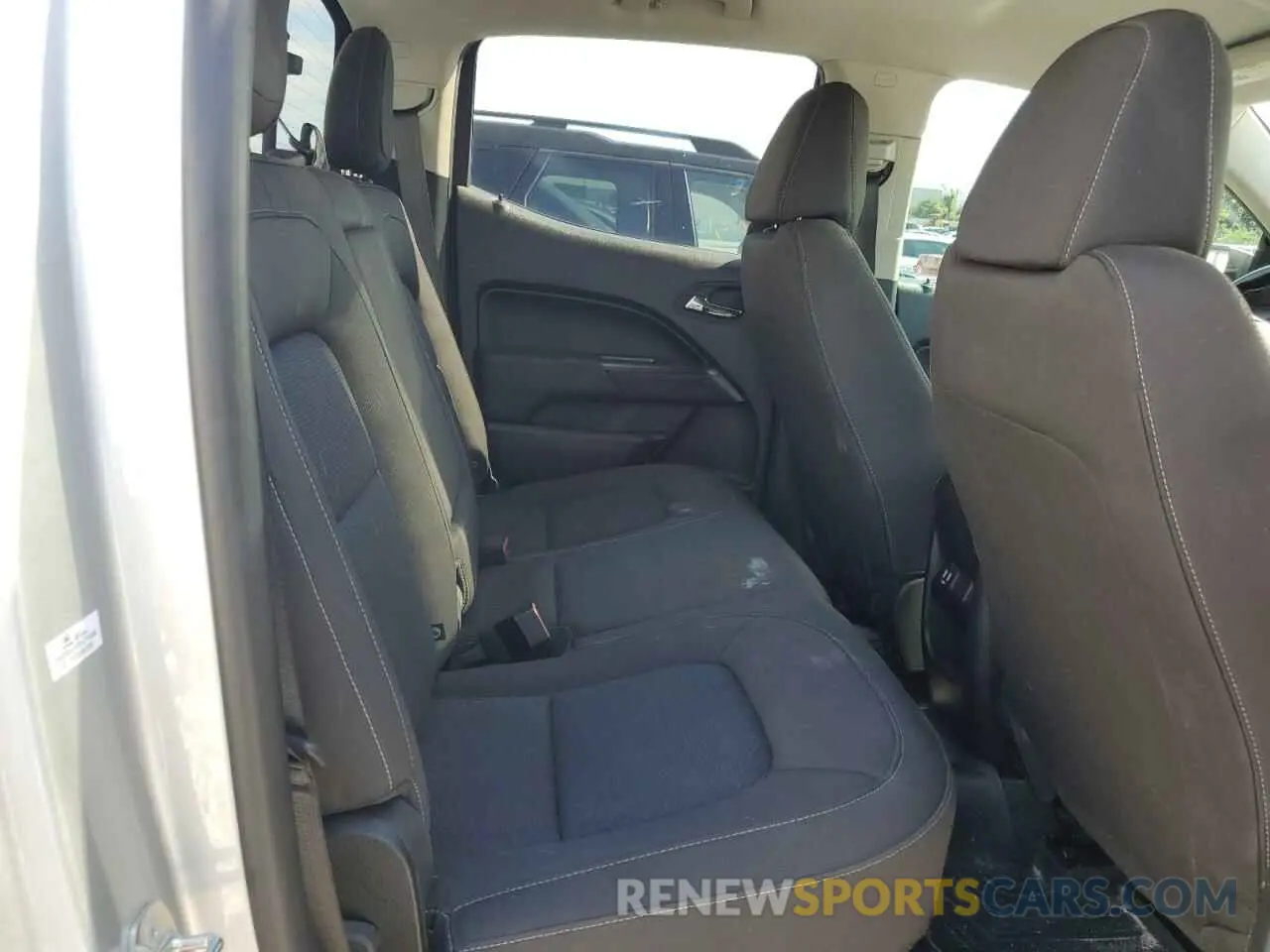 10 fotografías del automóvil dañado 1GCGSCEN1K1354265 CHEVROLET COLORADO 2019