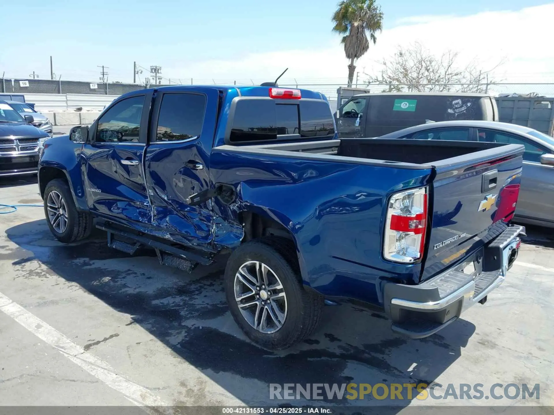 3 fotografías del automóvil dañado 1GCGSCEN2K1163423 CHEVROLET COLORADO 2019