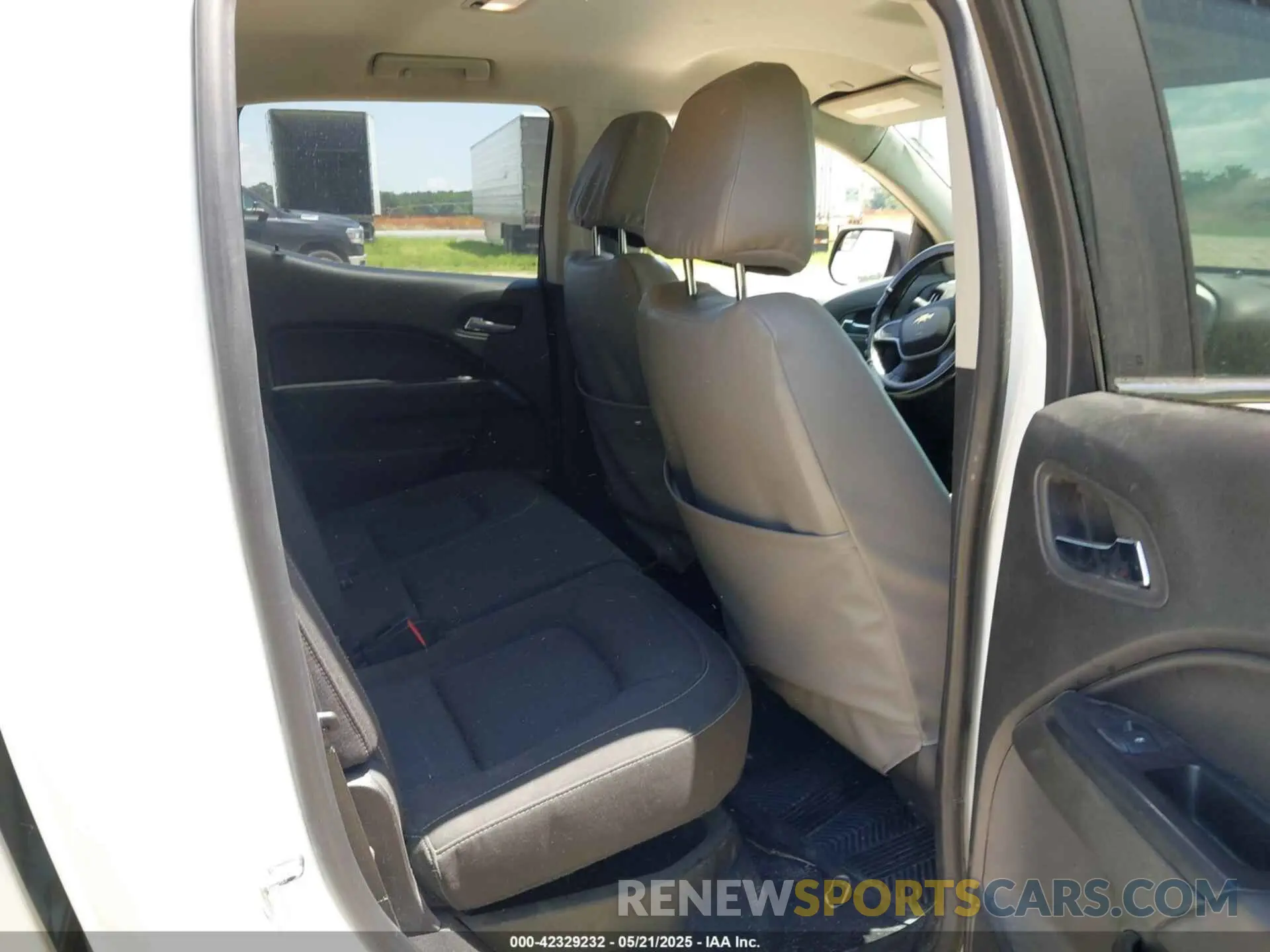 8 fotografías del automóvil dañado 1GCGSCEN7K1104111 CHEVROLET COLORADO 2019