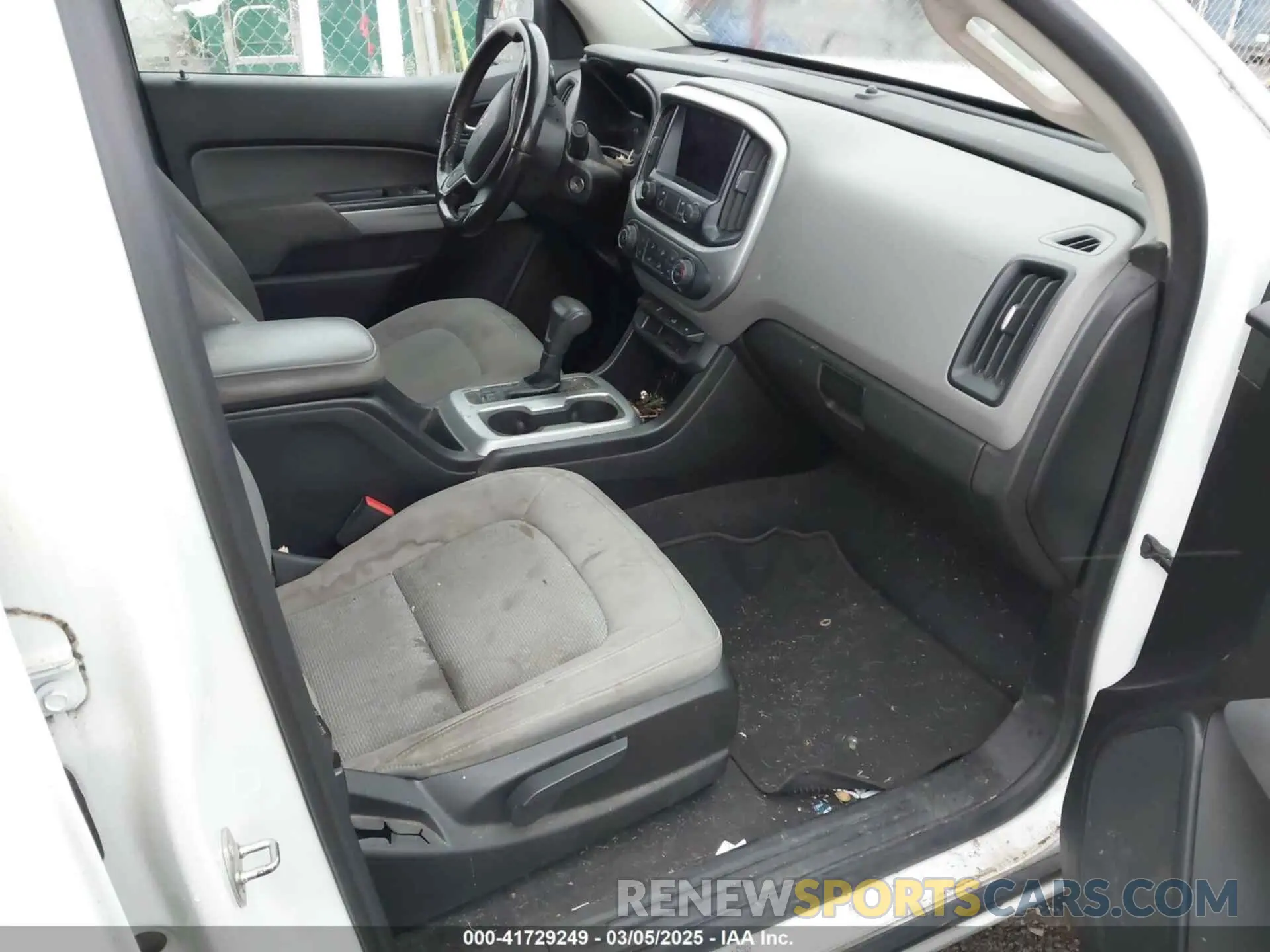 5 fotografías del automóvil dañado 1GCGSCEN9K1107401 CHEVROLET COLORADO 2019