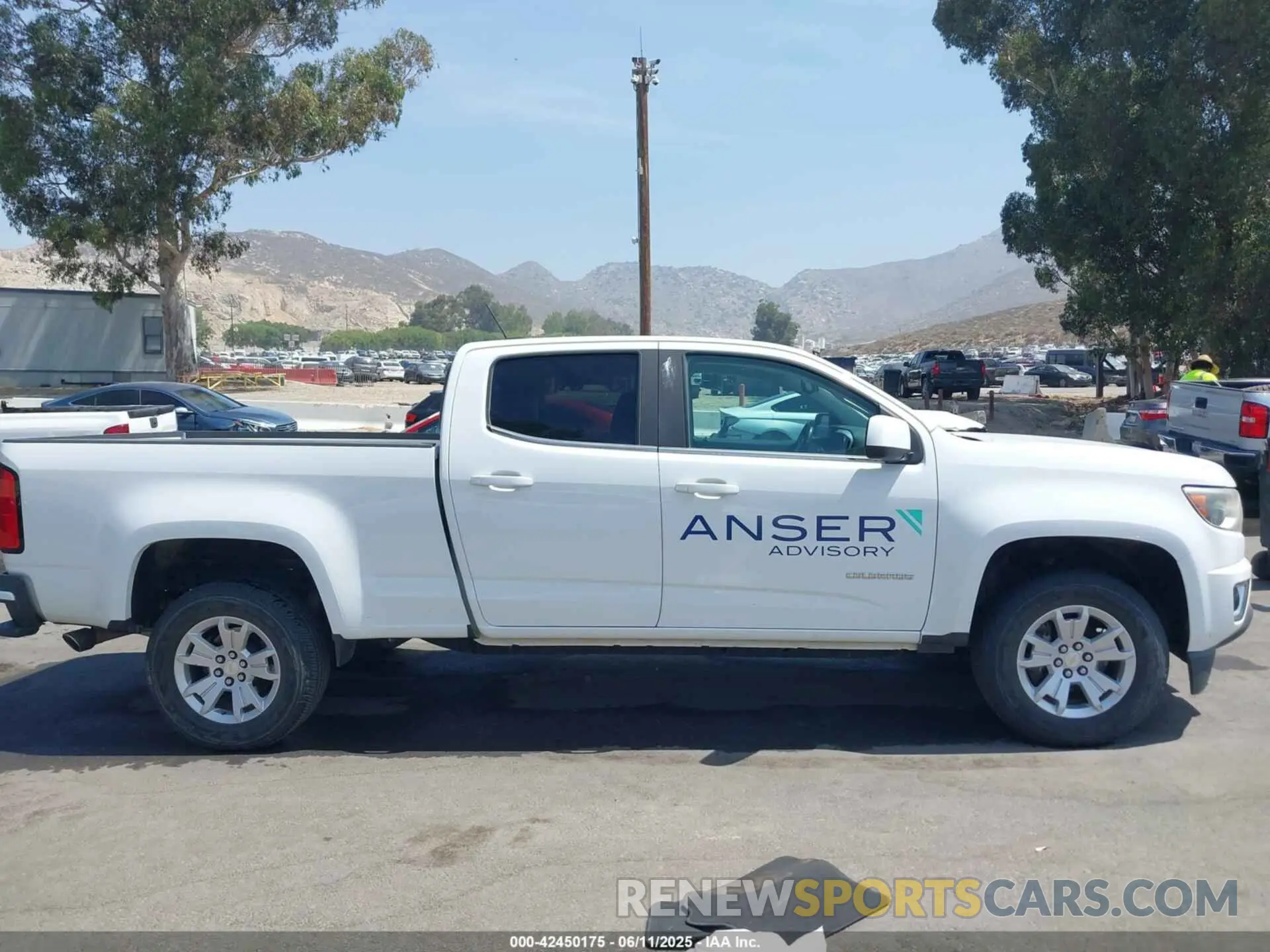 14 fotografías del automóvil dañado 1GCGSCEN9K1108113 CHEVROLET COLORADO 2019