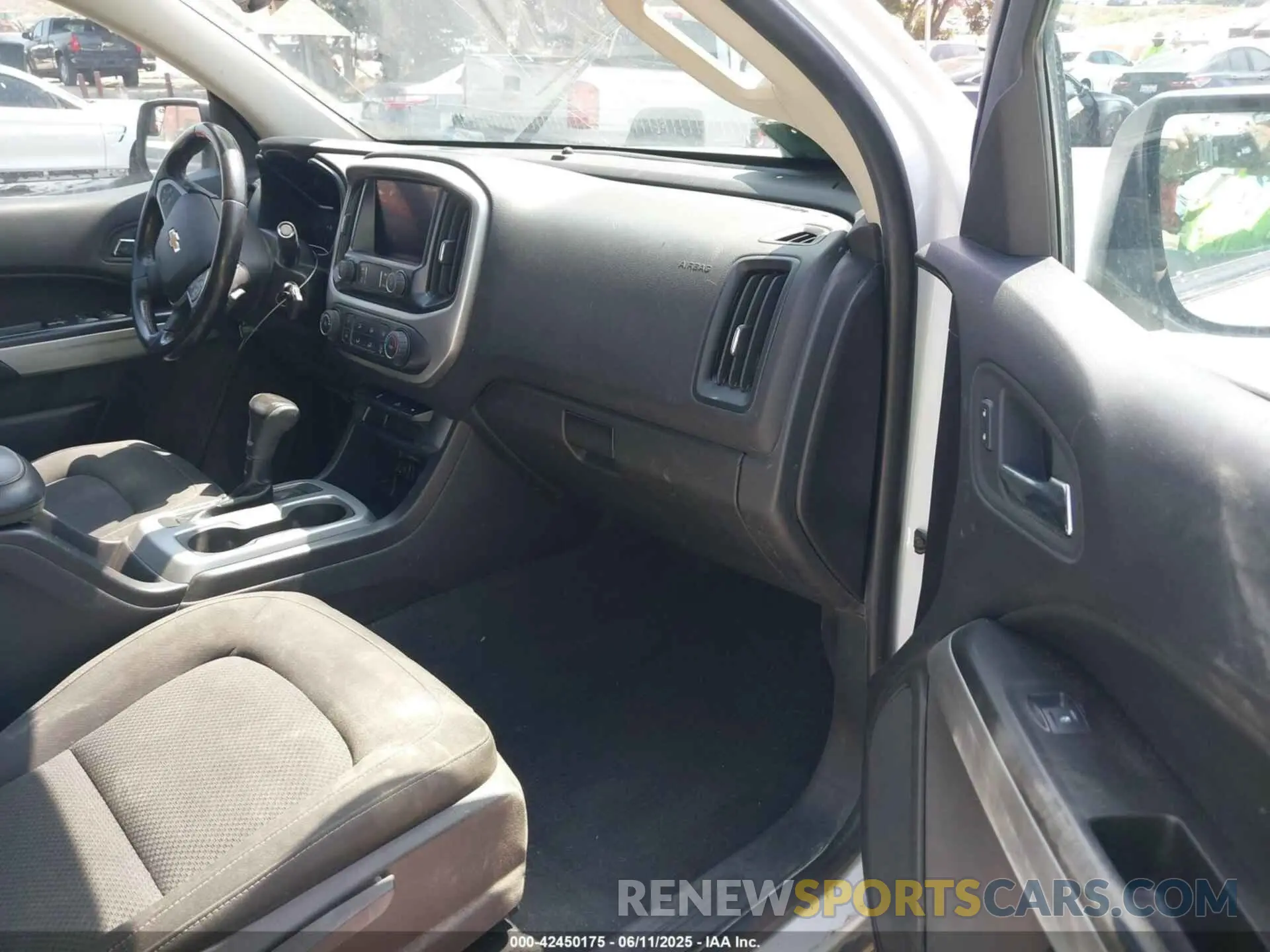 5 fotografías del automóvil dañado 1GCGSCEN9K1108113 CHEVROLET COLORADO 2019
