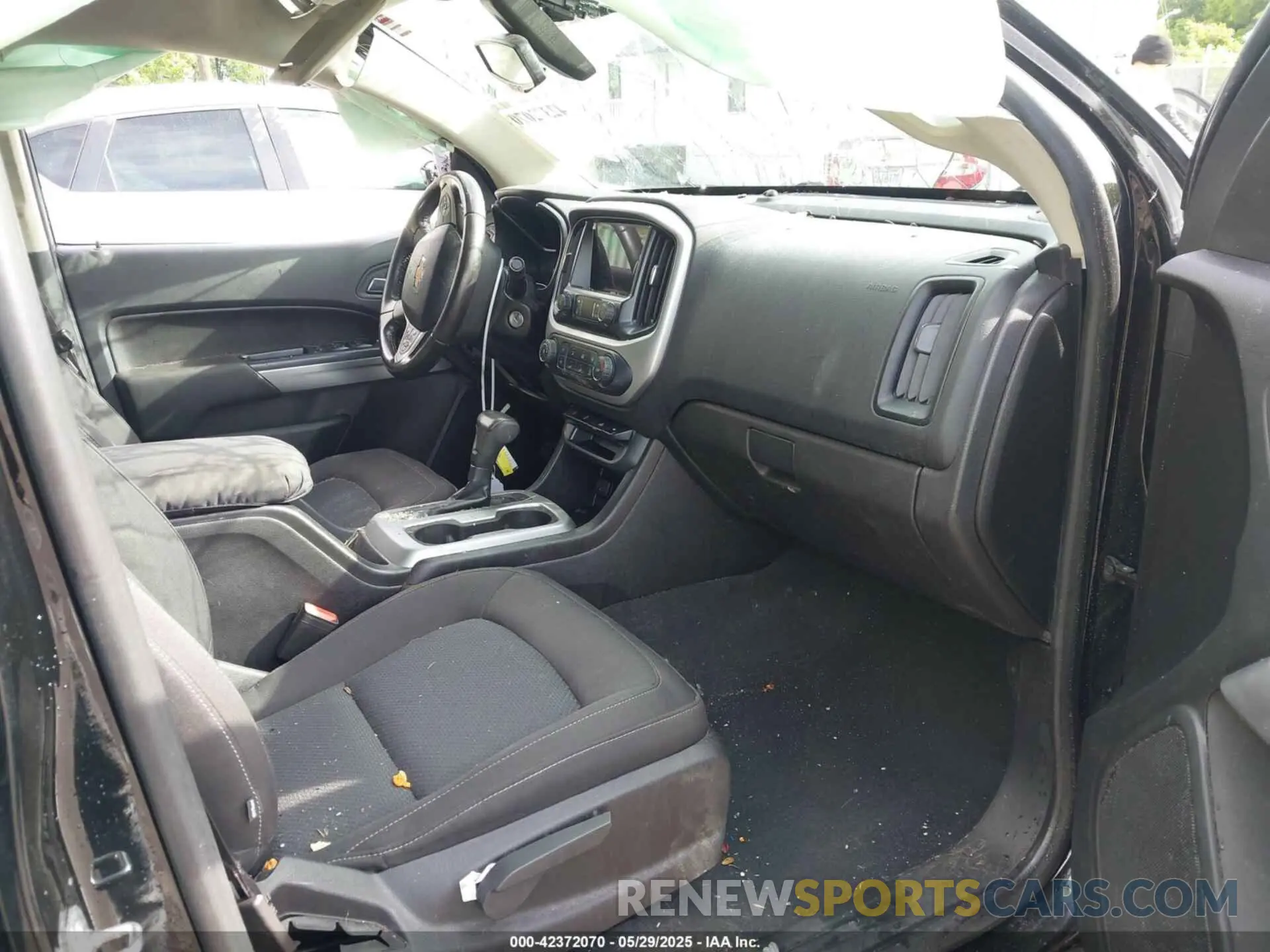 5 fotografías del automóvil dañado 1GCGSCEN9K1334667 CHEVROLET COLORADO 2019