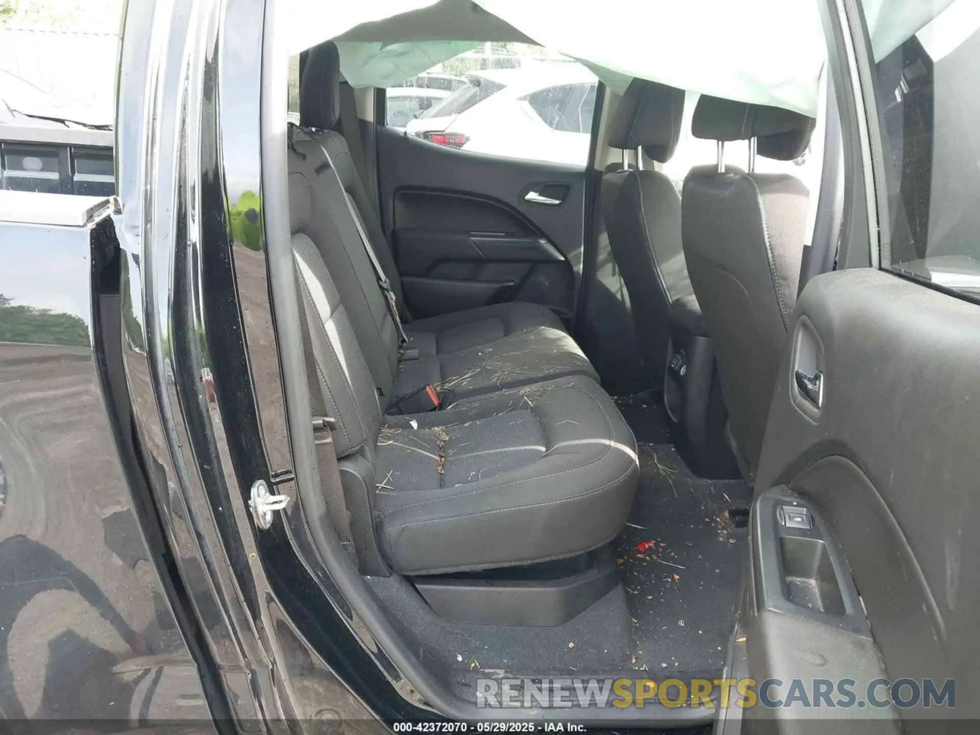 8 fotografías del automóvil dañado 1GCGSCEN9K1334667 CHEVROLET COLORADO 2019