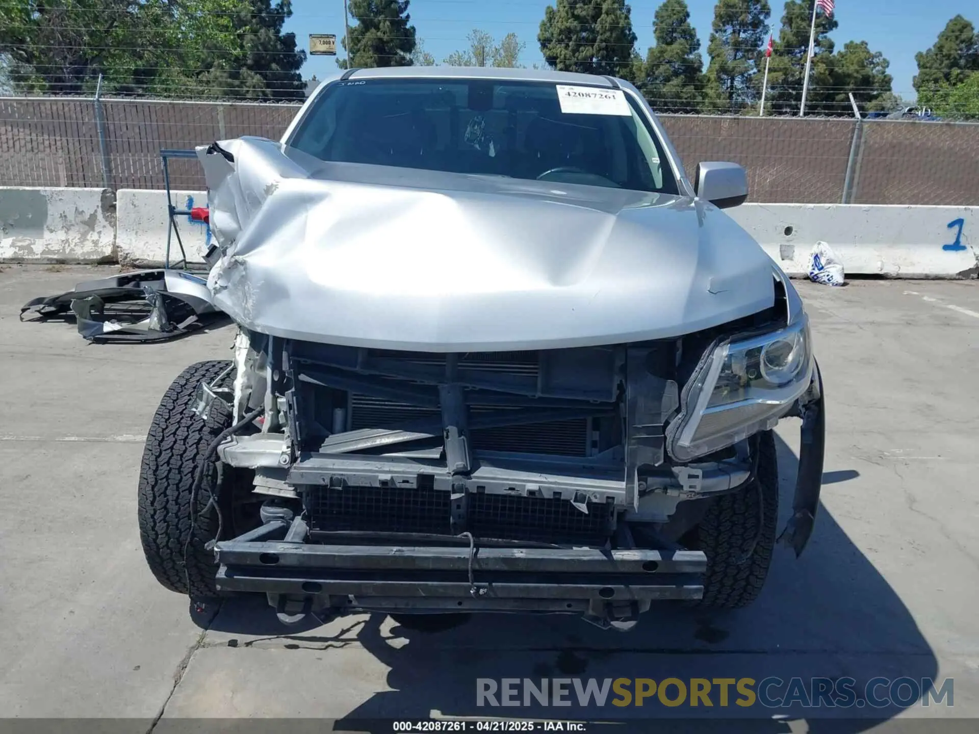 13 fotografías del automóvil dañado 1GCGSDEN4K1209565 CHEVROLET COLORADO 2019