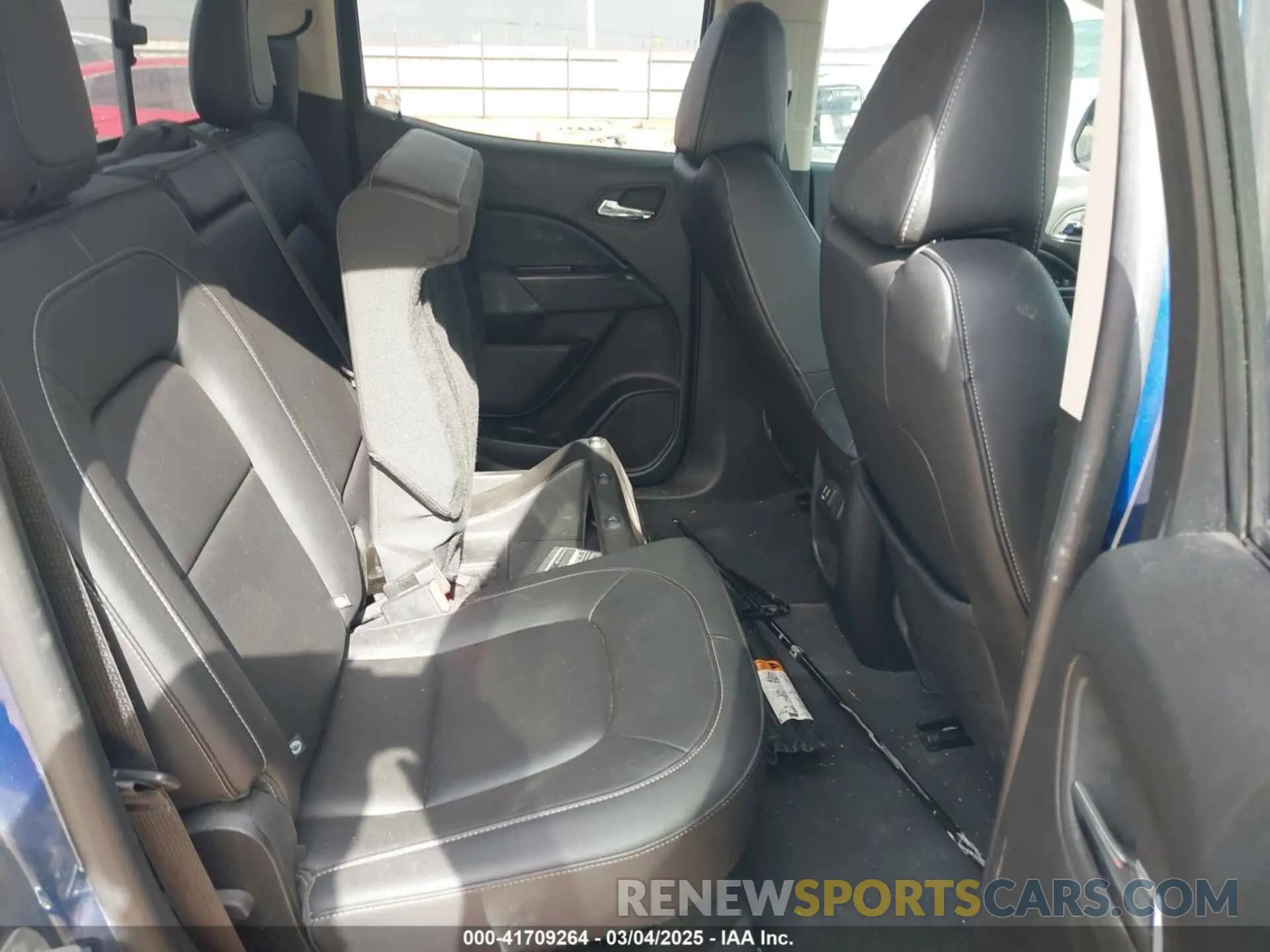 8 fotografías del automóvil dañado 1GCGSDEN8K1359579 CHEVROLET COLORADO 2019