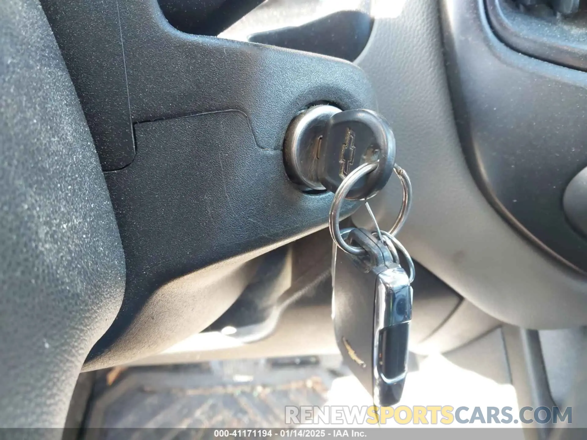 11 fotografías del automóvil dañado 1GCGTBEN0K1356113 CHEVROLET COLORADO 2019