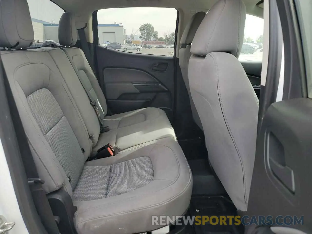 10 fotografías del automóvil dañado 1GCGTBEN2K1186305 CHEVROLET COLORADO 2019