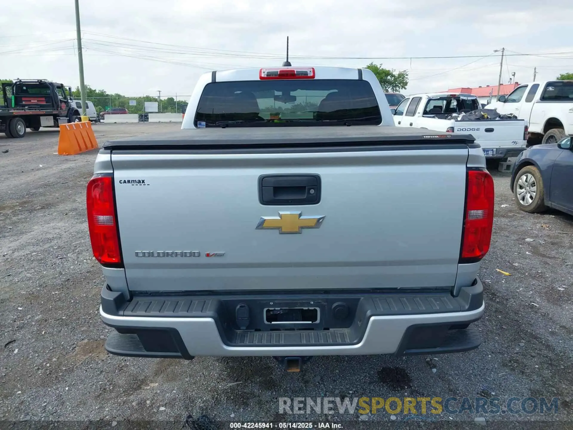 16 fotografías del automóvil dañado 1GCGTBEN8K1136377 CHEVROLET COLORADO 2019