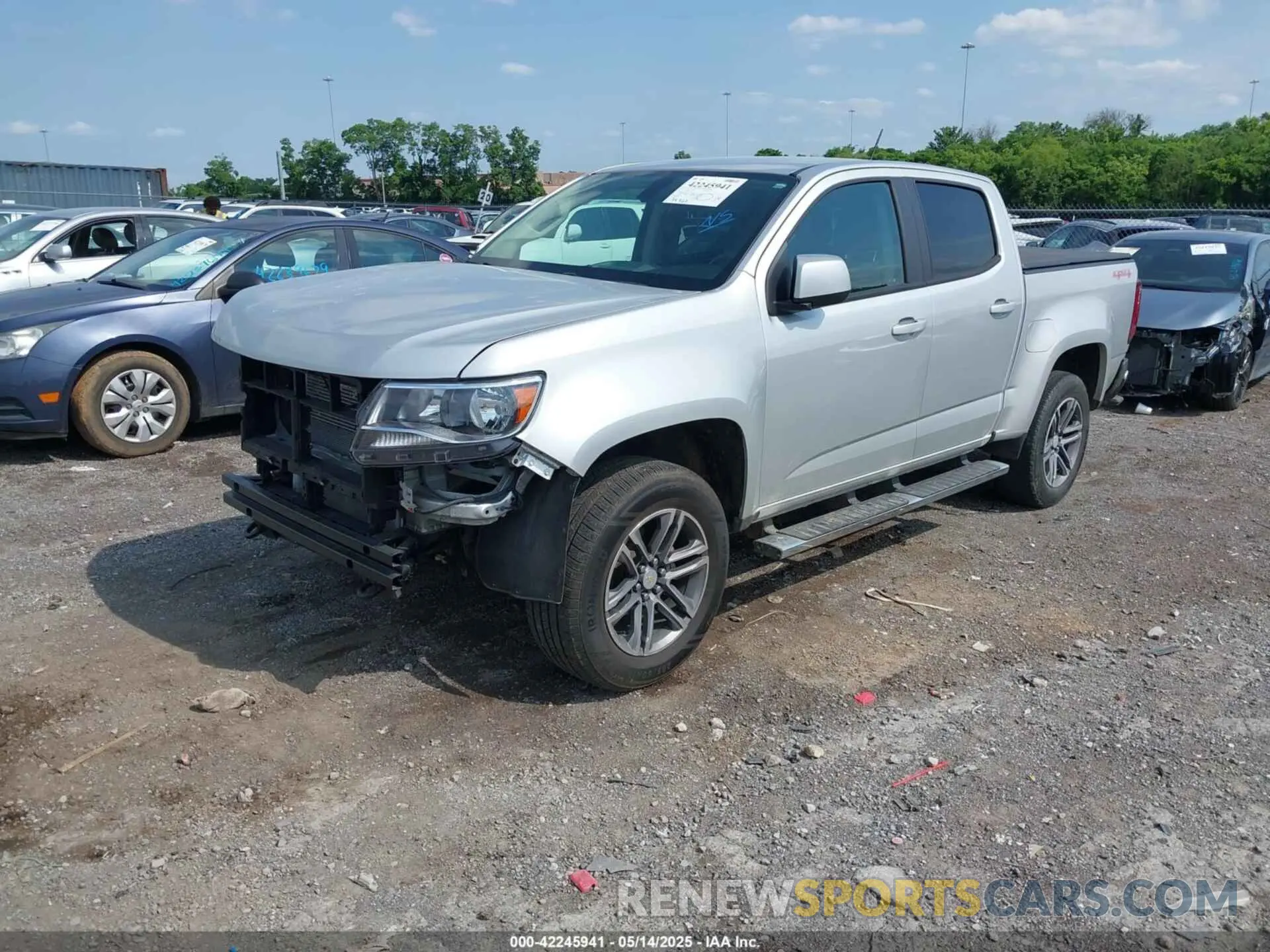 2 fotografías del automóvil dañado 1GCGTBEN8K1136377 CHEVROLET COLORADO 2019