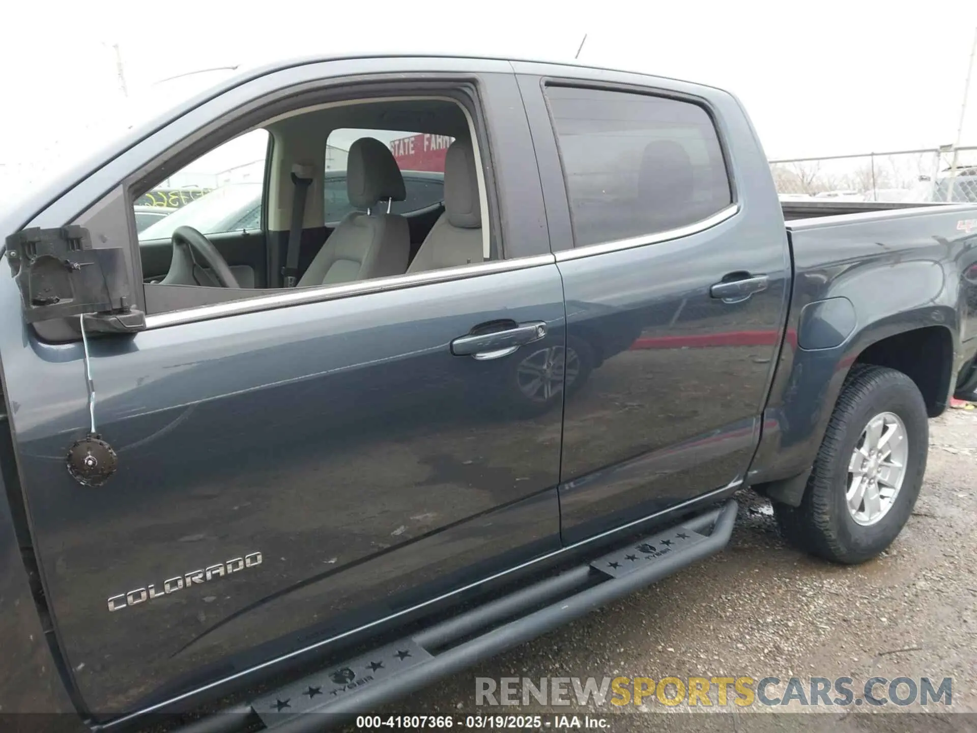 14 fotografías del automóvil dañado 1GCGTBEN8K1306088 CHEVROLET COLORADO 2019