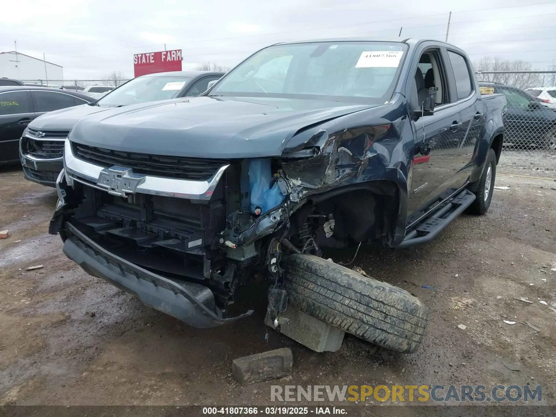 2 fotografías del automóvil dañado 1GCGTBEN8K1306088 CHEVROLET COLORADO 2019