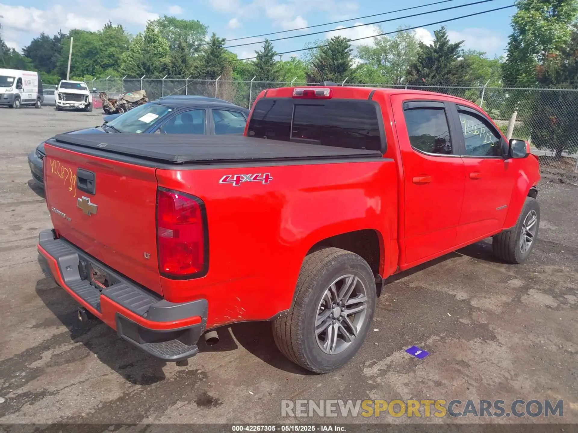 4 fotografías del automóvil dañado 1GCGTCEN3K1147325 CHEVROLET COLORADO 2019