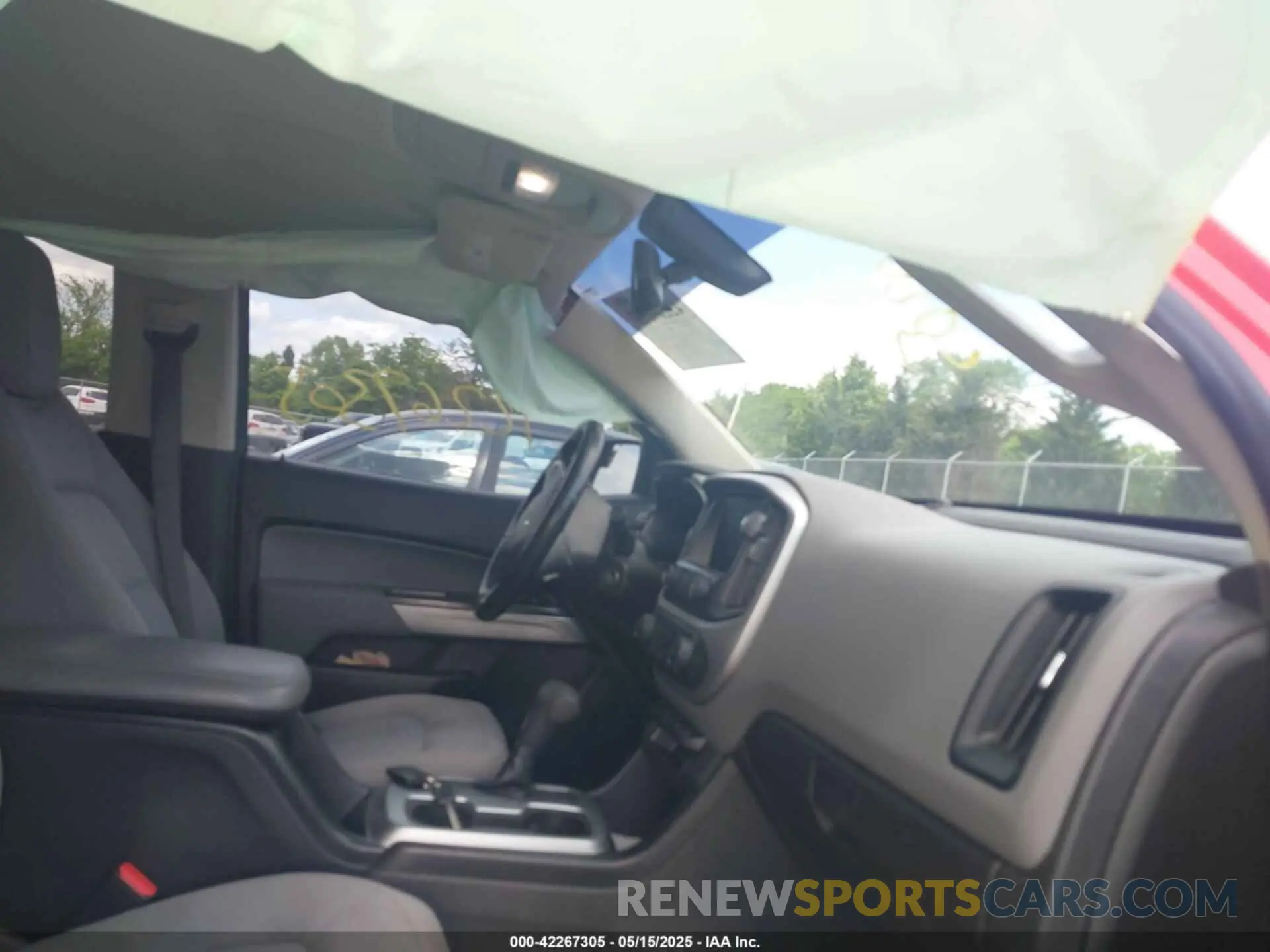 5 fotografías del automóvil dañado 1GCGTCEN3K1147325 CHEVROLET COLORADO 2019