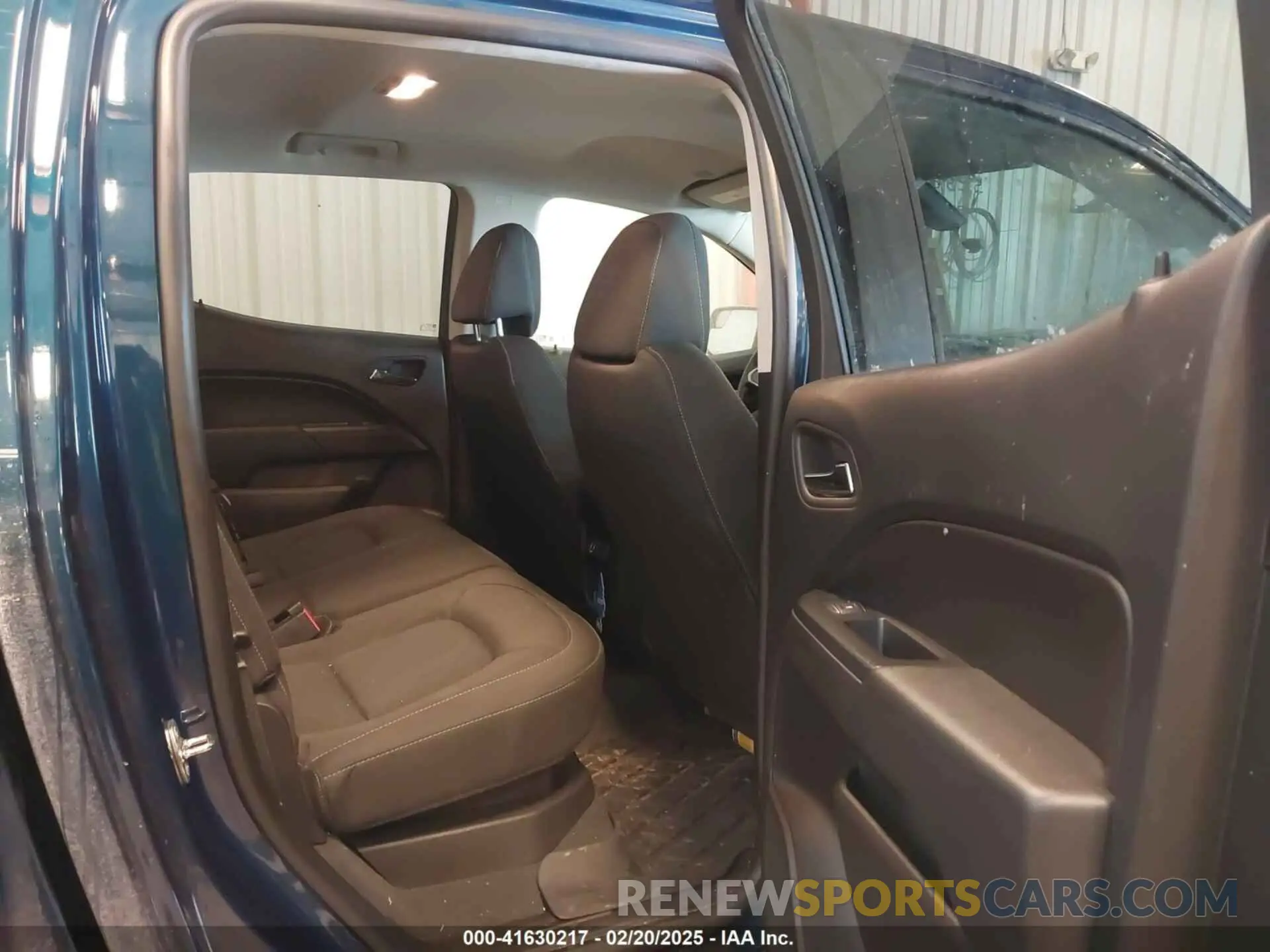 8 fotografías del automóvil dañado 1GCGTCEN5K1327308 CHEVROLET COLORADO 2019